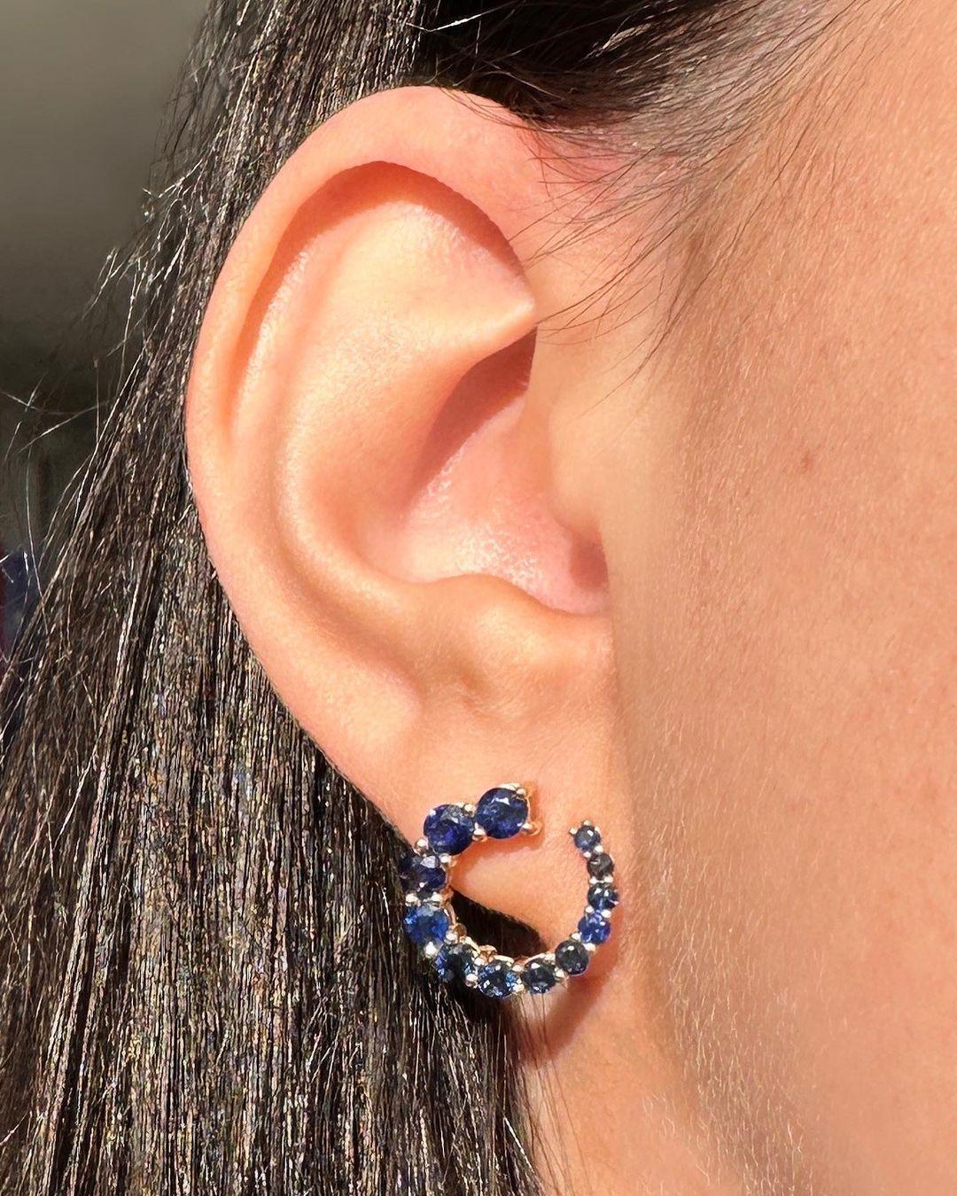 Round Cut Sapphire Spiral Earrings For Sale