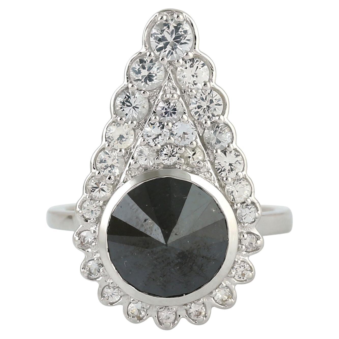 Black Sapphire Cocktail Ring with Brillint Cut Diamond Made in 18k Gold For Sale