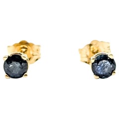 Sapphire Stud Earrings in 14k Yellow Gold