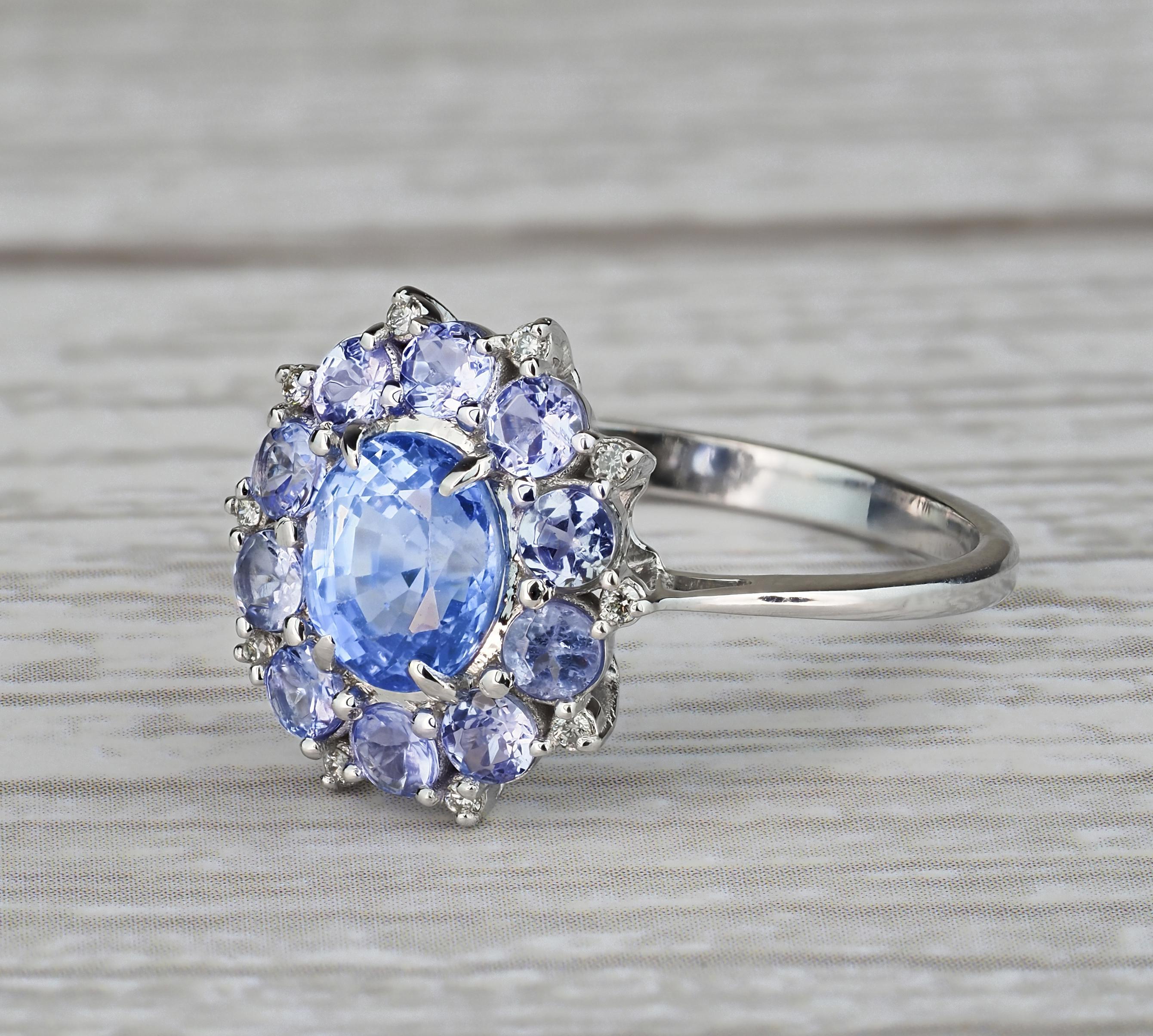 in vendita:  Anello in oro massiccio 14k con zaffiri e tanzaniti. 3