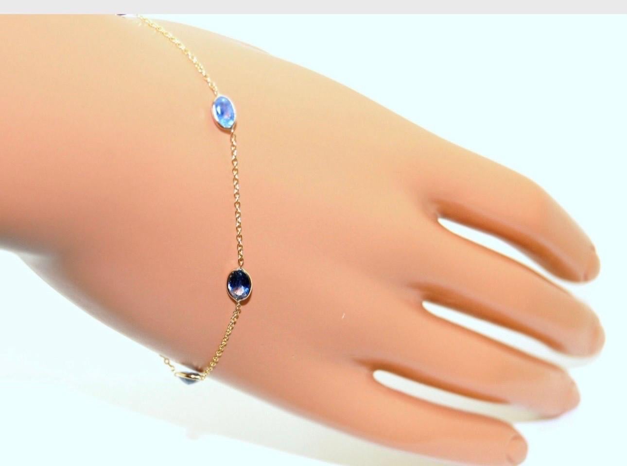 Oval Cut Sapphire Tennis bracelet 14KT gold natural sapphires For Sale