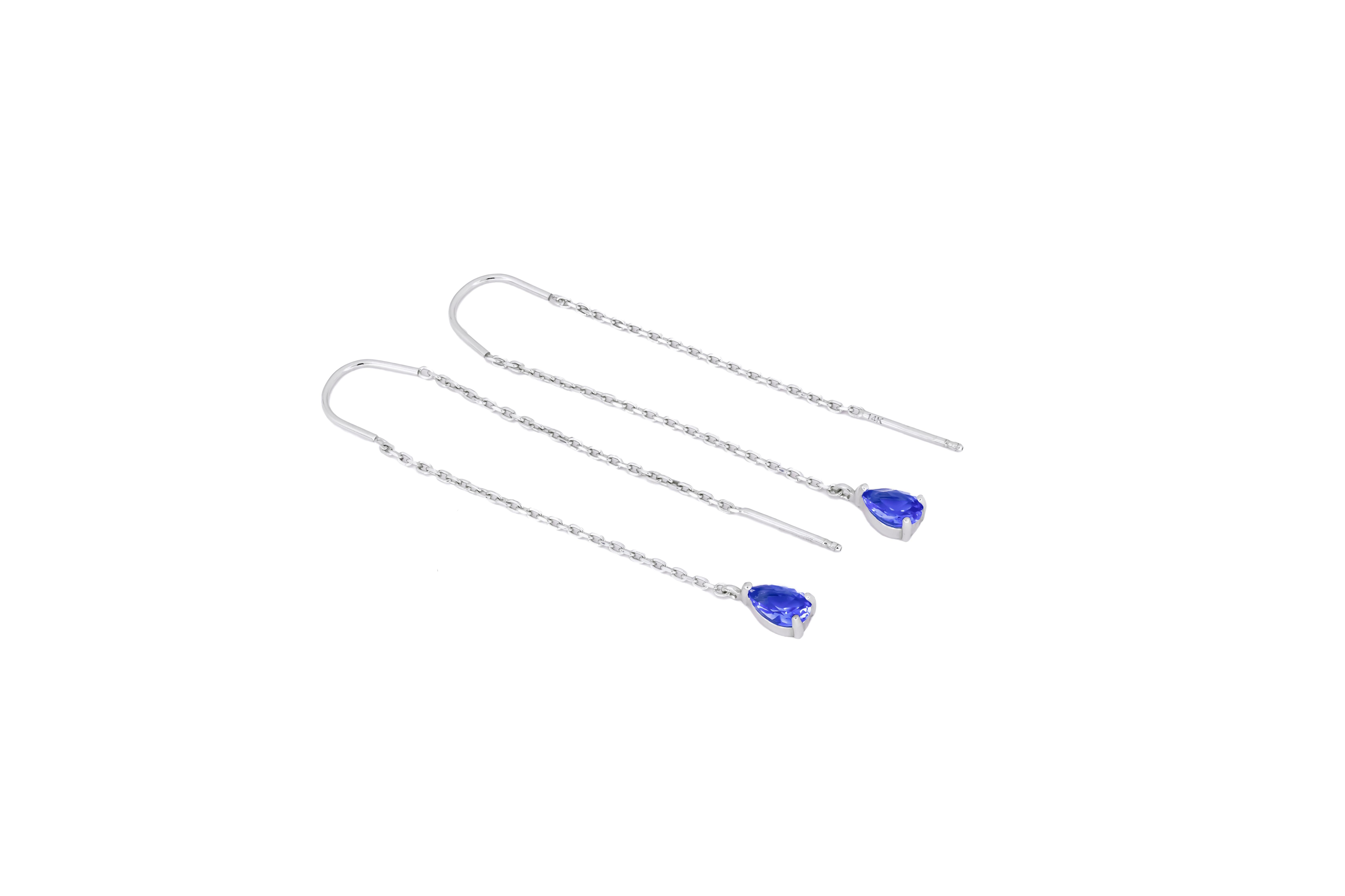 Sapphire Threader Earrings in 14k gold. In New Condition For Sale In Istanbul, TR