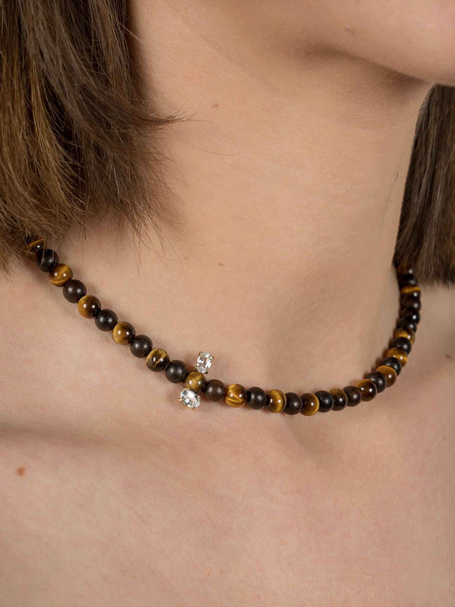 Contemporary Sapphire & Tiger's Eye 9kt Gold Collar Necklace For Sale