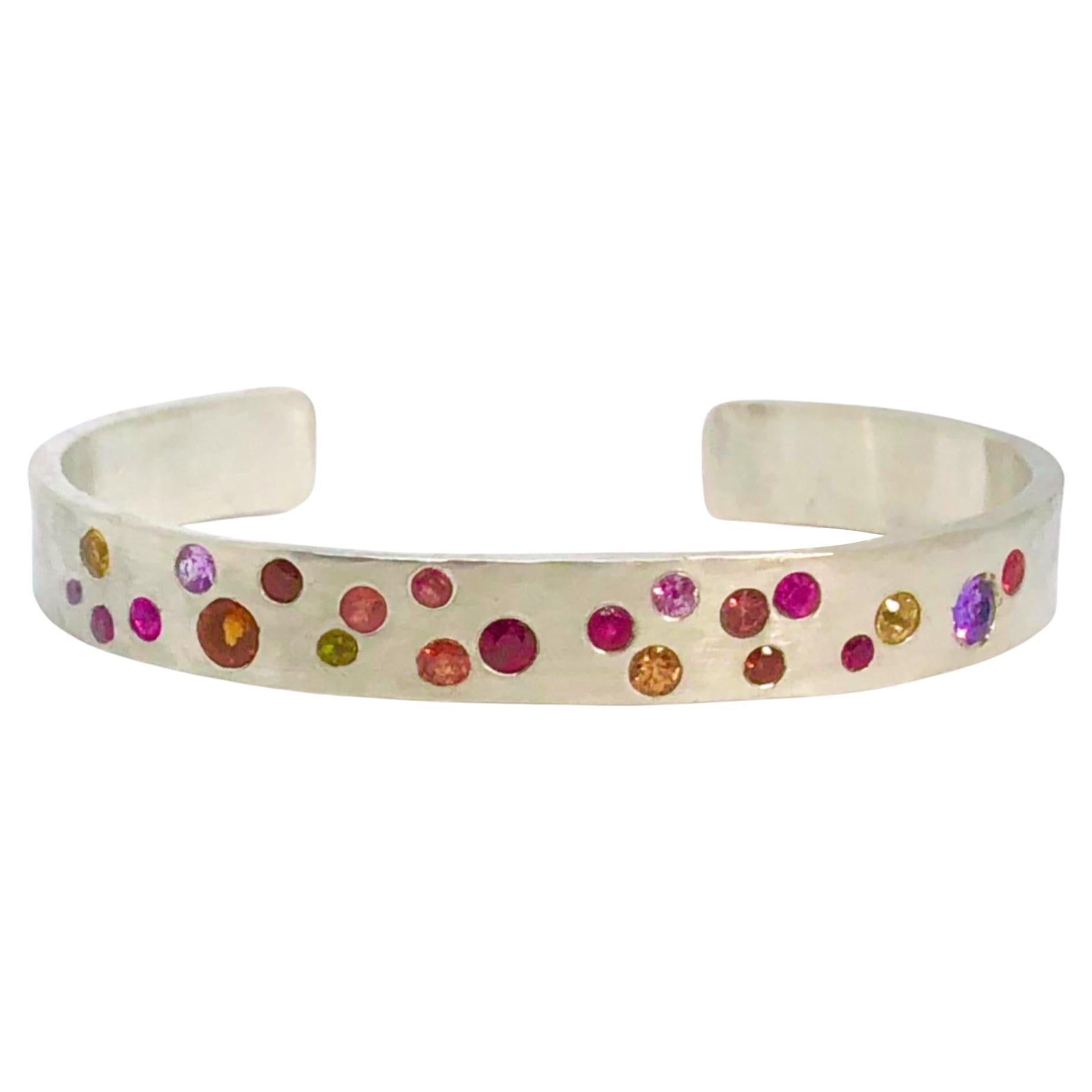 Manschettenarmband aus Silber mit Saphiren und Turmalin, Lynn Kathyrn Miller, Lynn K Designs