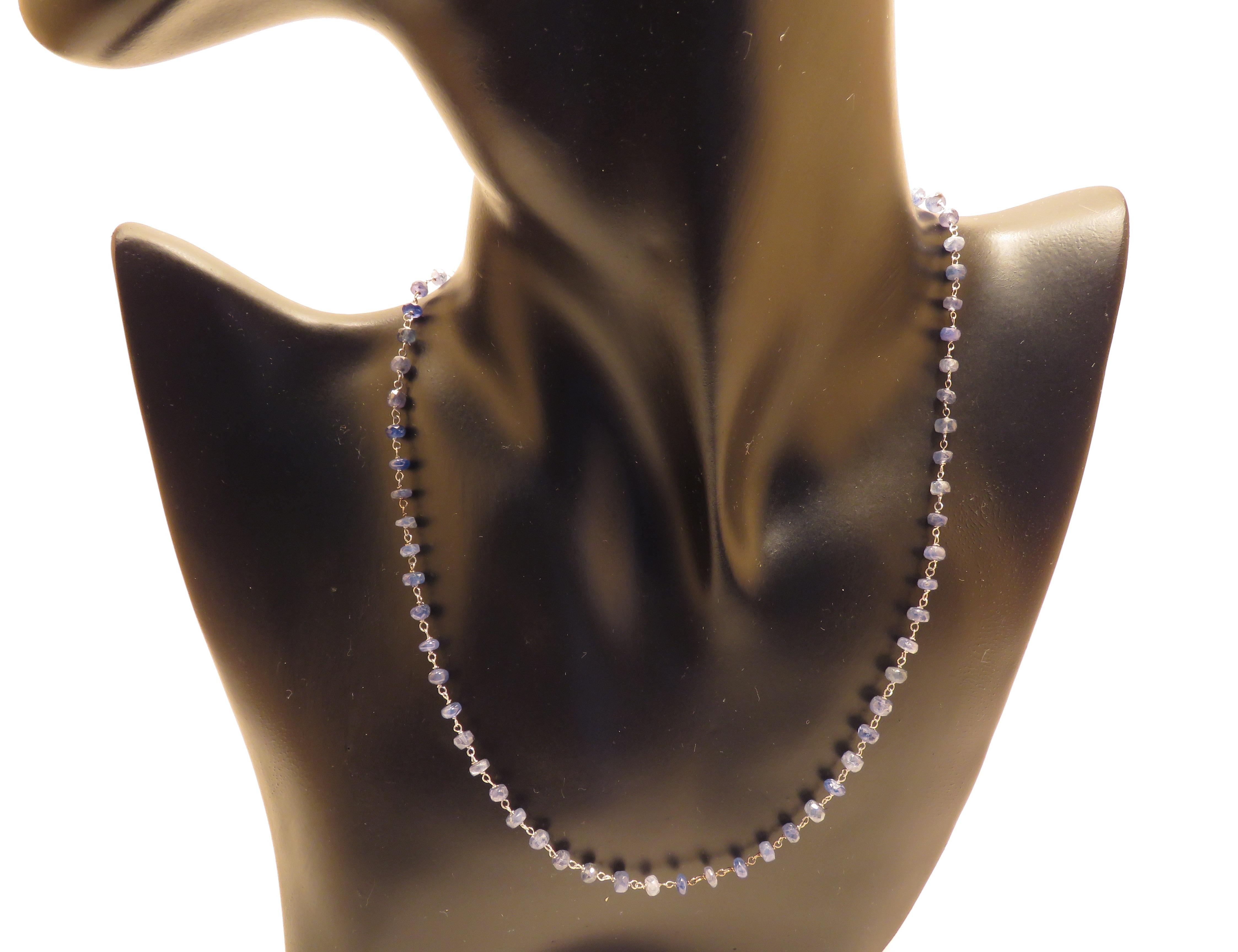 Wonderful natural sapphires nuggets necklace in 18k white gold. 
Total length of the necklace is 410 millimeters / 16.14 inches.
This item is stamped with the Italian Gold Mark 750 - 716MI.
Ready for delivery. It can be shipped with express delivery