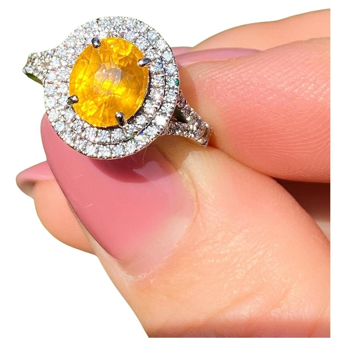 Sapphire Yellow and Diamonds natural gemstone Ring, 14 Karat White Gold, 7US