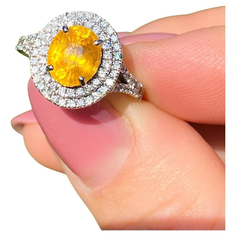 Bague Cocktail Or 14K – Pierre Jaune Et Saphirs Blancs – Taille 7 – Style Halo – Occasion – LO1010982