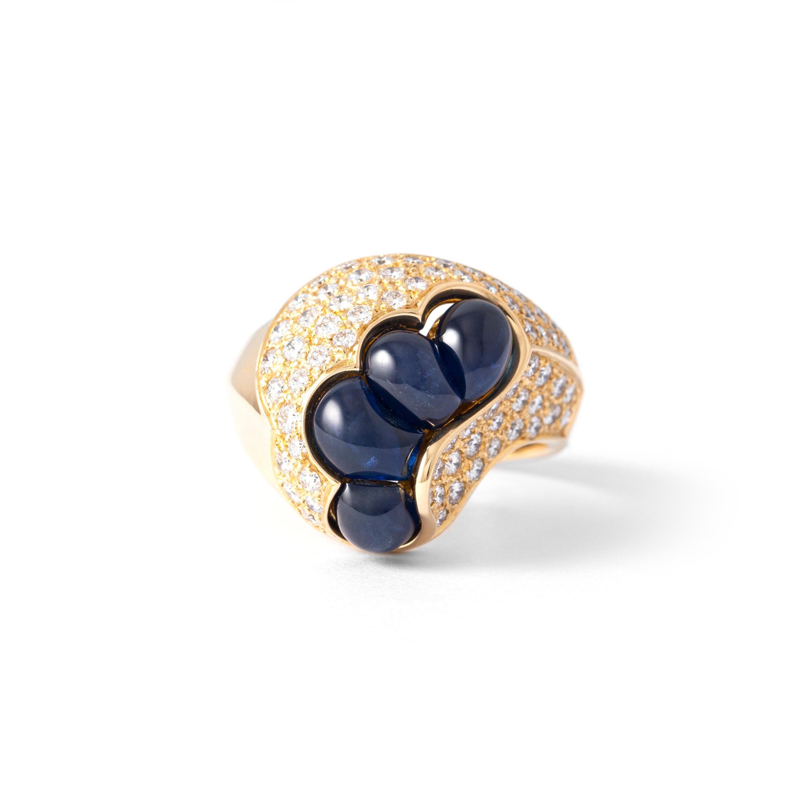 Contemporary Sapphires and Diamond Gold Ring For Sale