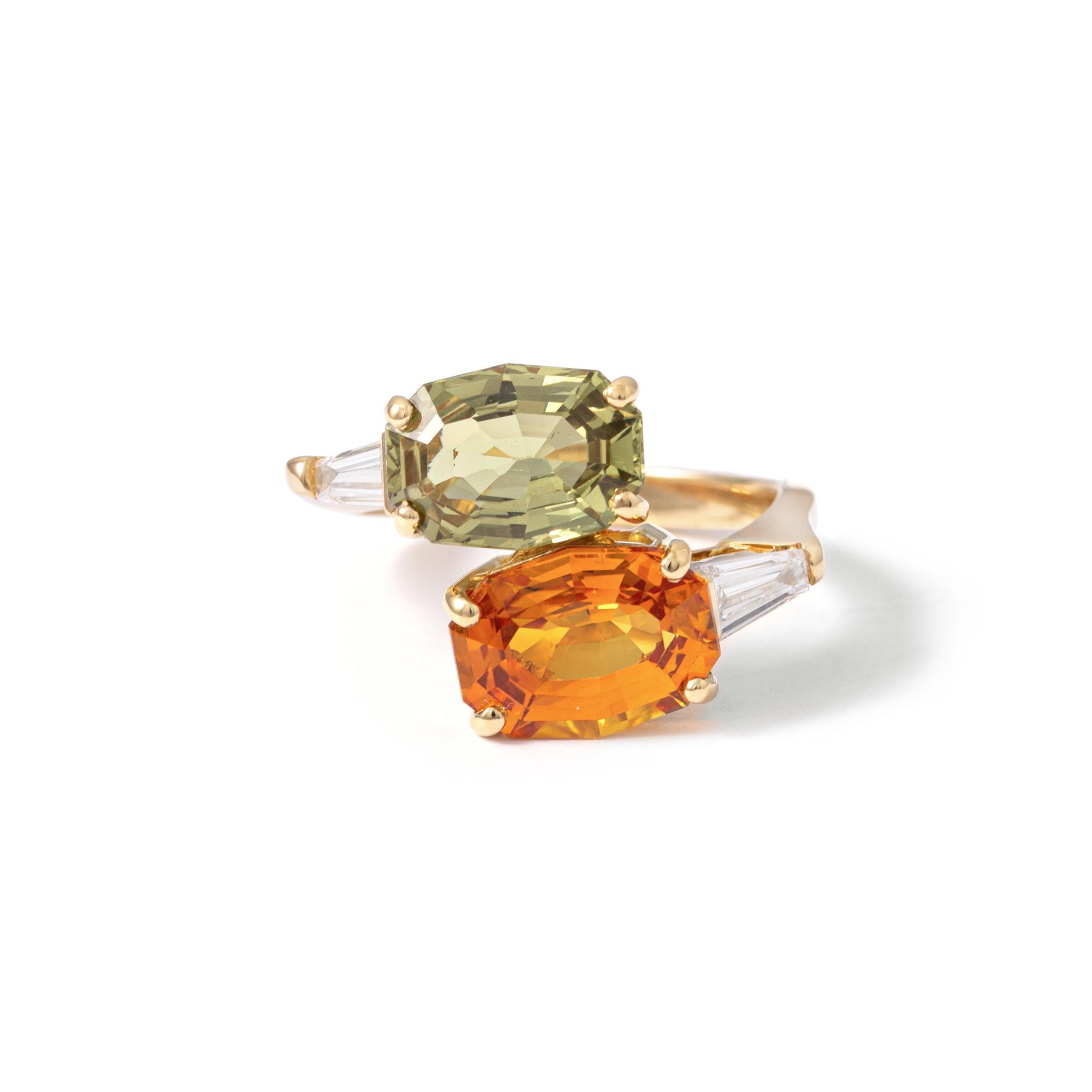 Ring aus 18kt Gelbgold mit 2 farbigen Saphiren im Ovalschliff 5,54 ct und Diamanten 0,44 ct Größe 50,5    