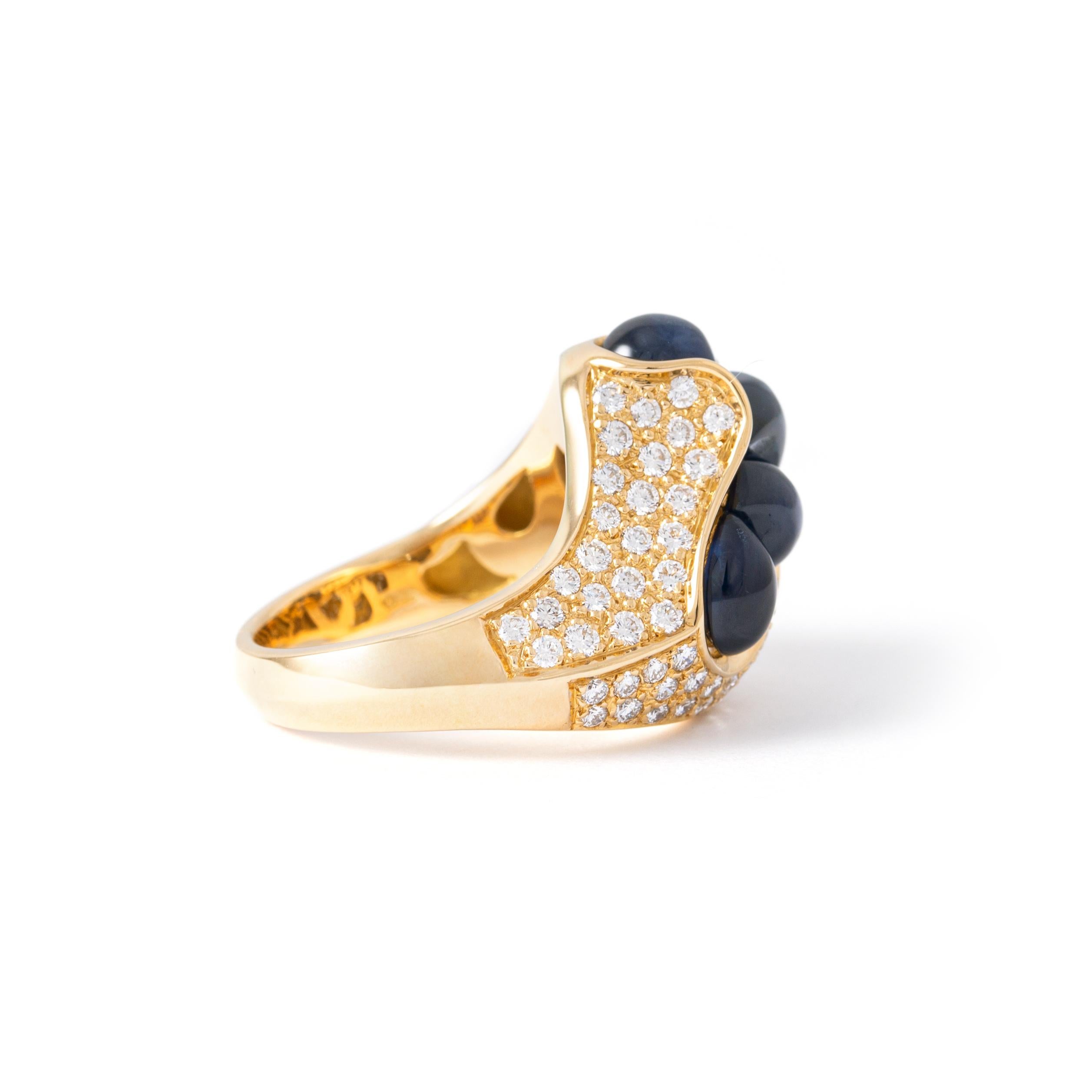 Sapphires and Diamond Gold Ring In New Condition For Sale In Geneva, CH