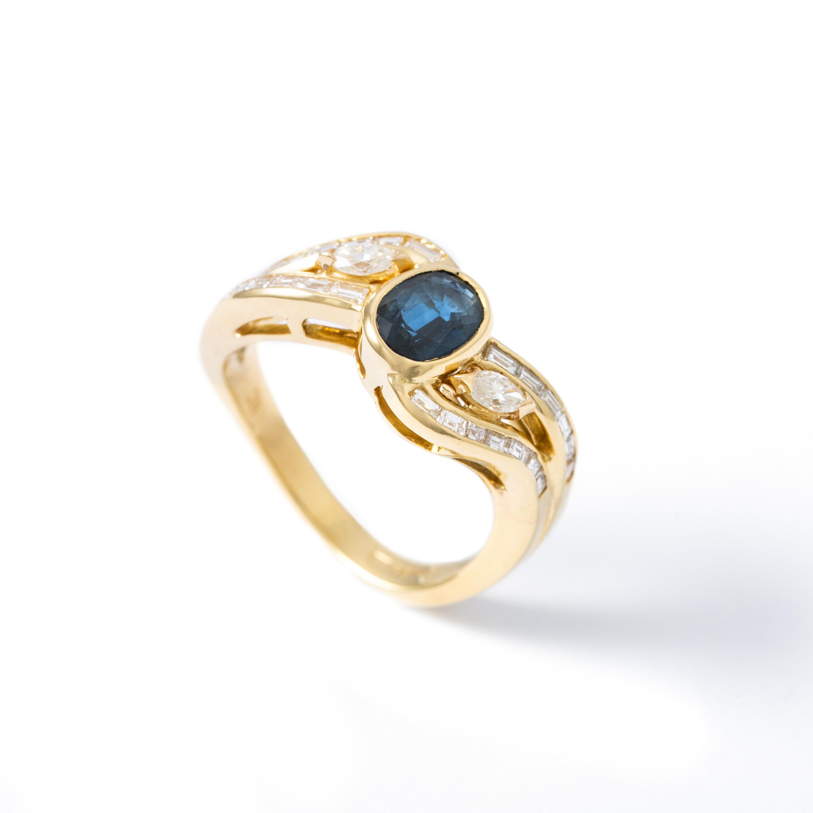 Sapphires and Diamond Gold Ring For Sale 1