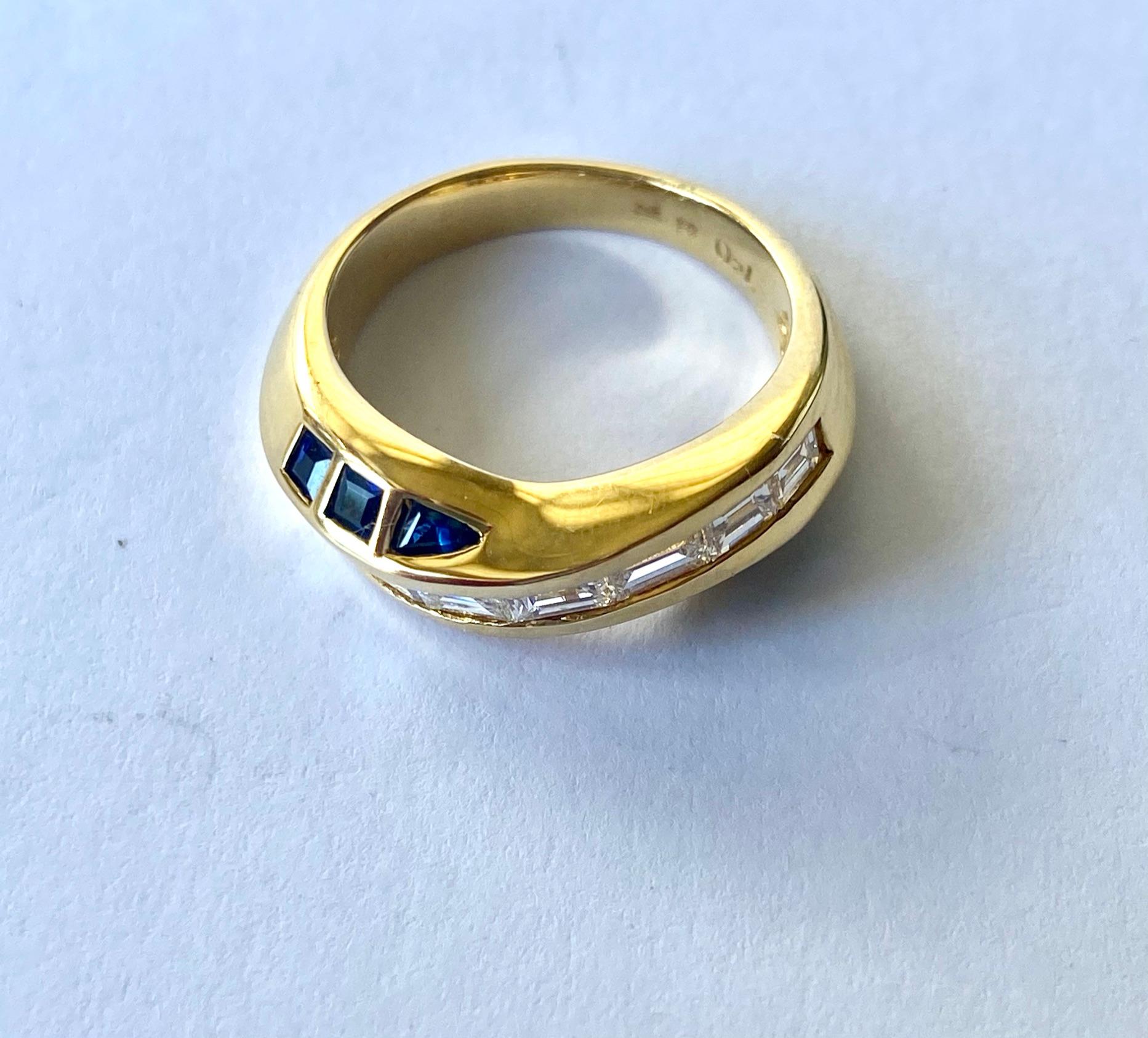 Sapphires and Diamond Yellow Gold Ring In New Condition For Sale In Heerlen, NL