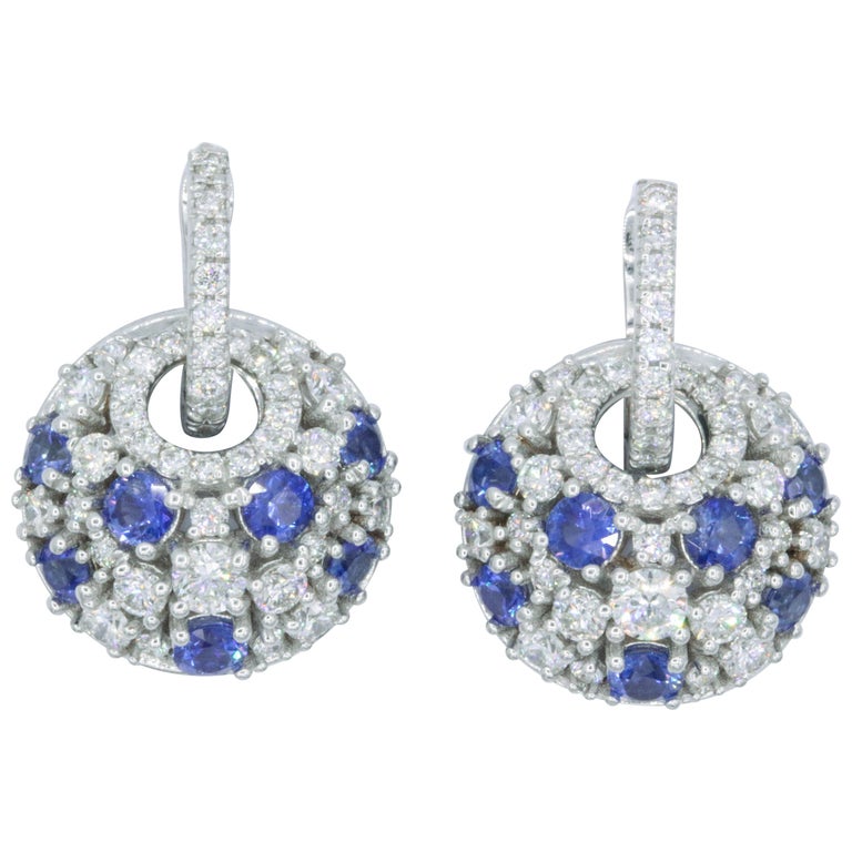 Sapphires and Diamonds Dangle Earrings For Sale at 1stdibs