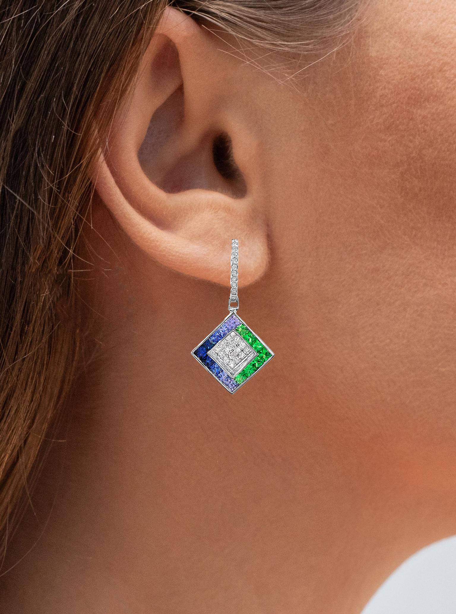 Contemporary Sapphires and Tsavorites Dangle Earring Diamonds 4.27 Carats 18K White Gold For Sale