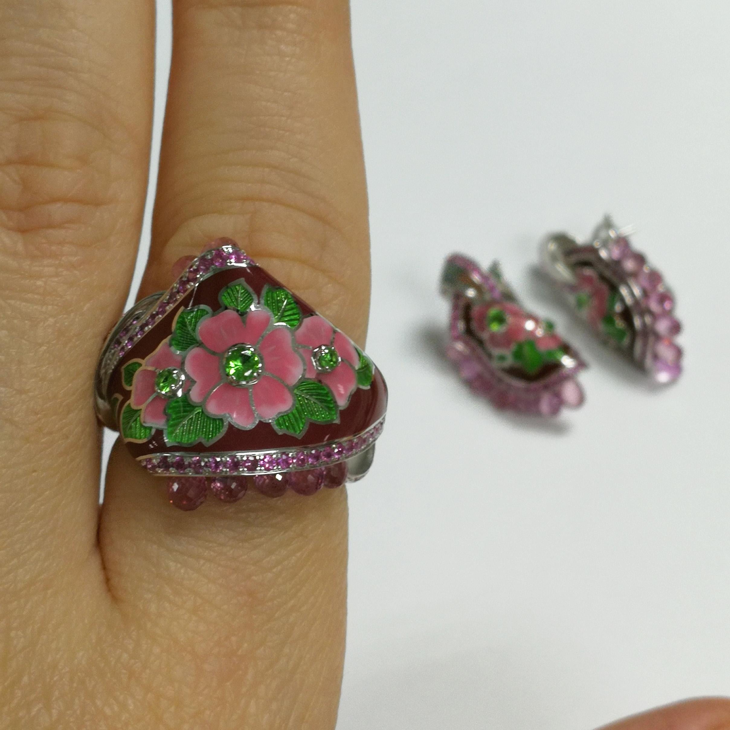 Sapphires Briolettes Tsavorites Enamel 18 Karat White Gold A'la Russe Small Ring 3