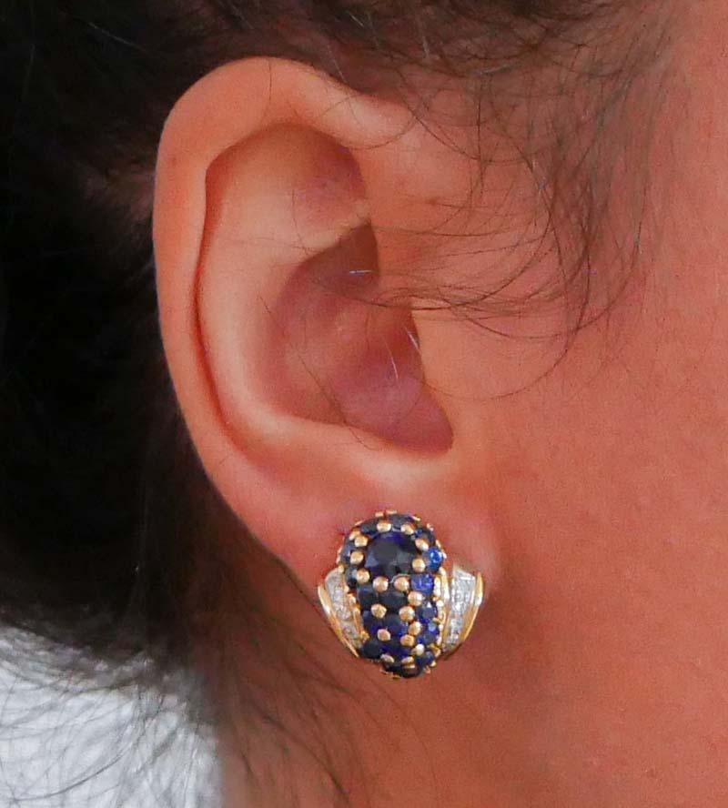Sapphires, Diamonds, 18 Karat Rose Gold and White Gold Earrings. In Good Condition For Sale In Marcianise, Marcianise (CE)