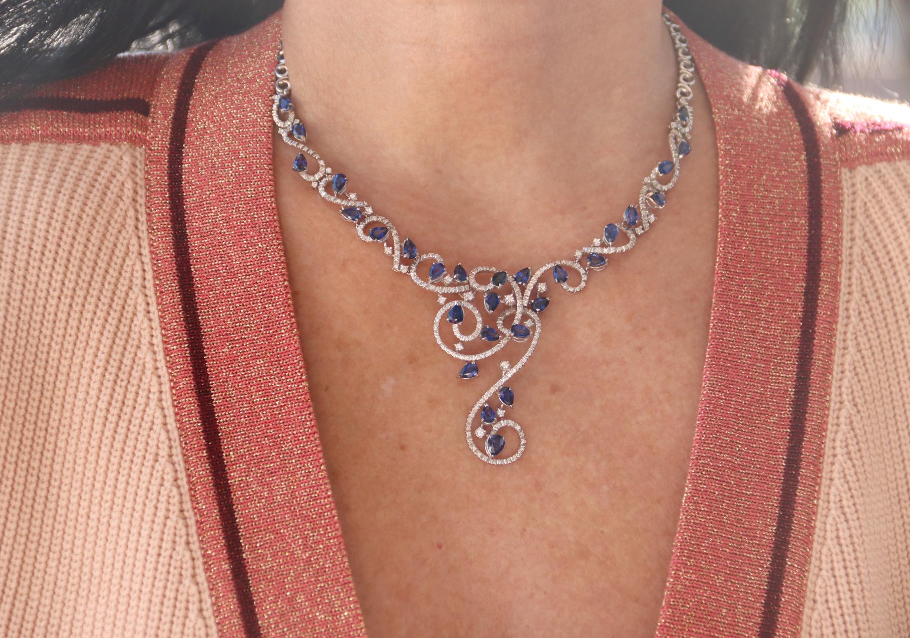 Women's Sapphires Diamonds 18 Karat White Gold Choker Necklace For Sale