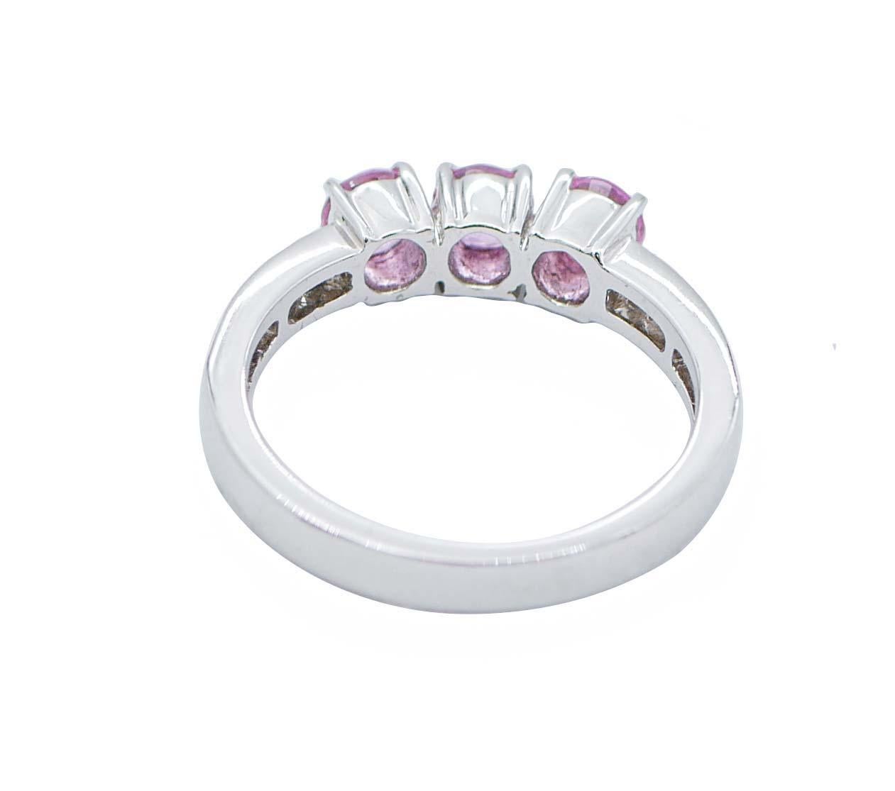 Modern Sapphires, Diamonds, 18 Karat White Gold Ring For Sale