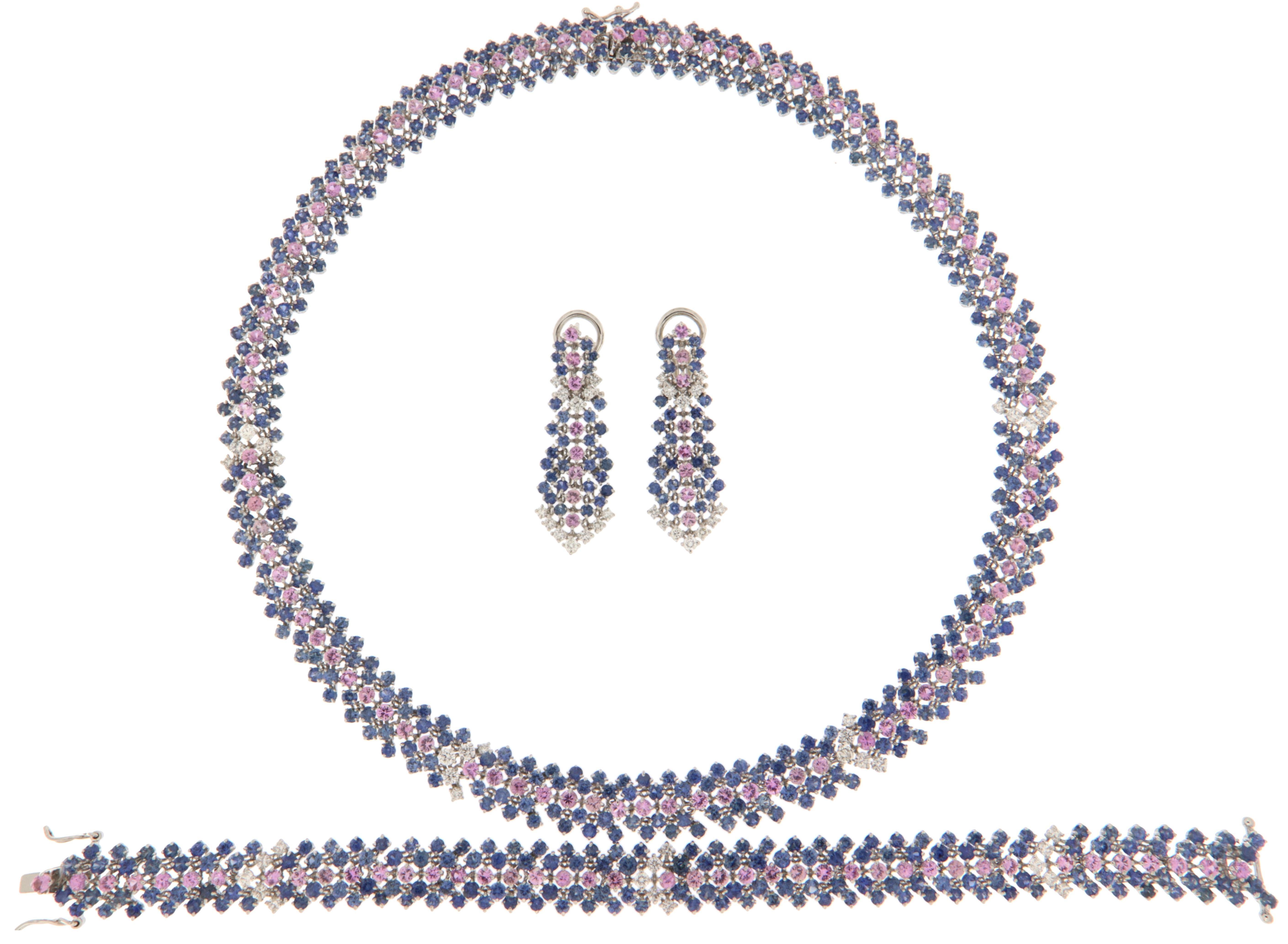 Donna Collana girocollo moderna in oro bianco 18 Kt con zaffiri e diamanti in vendita