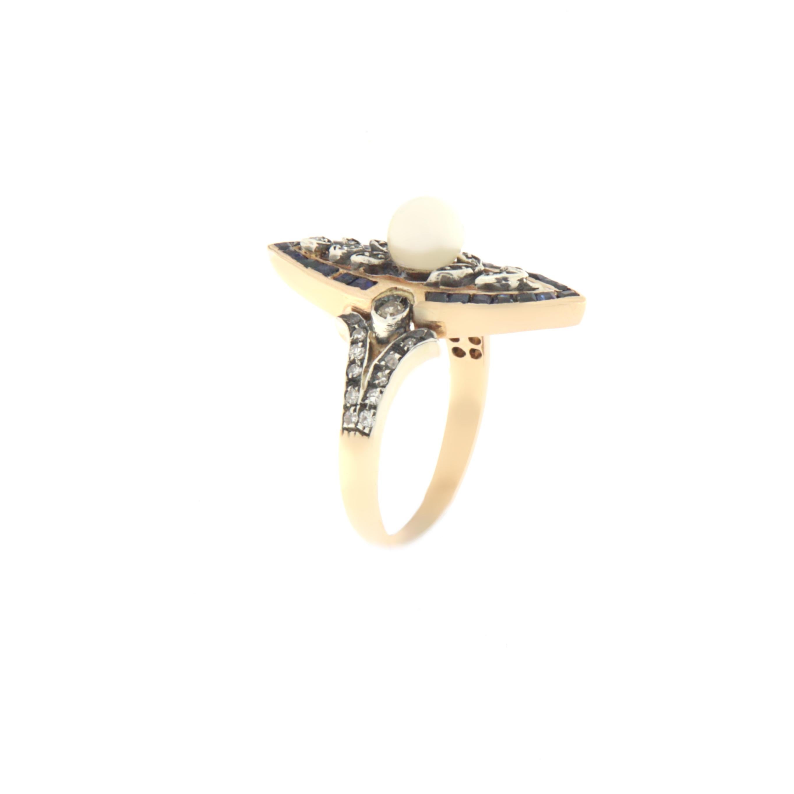 Sapphires Diamonds Pearl Yellow Gold 14 Carat Cocktail Ring In New Condition For Sale In Marcianise, IT