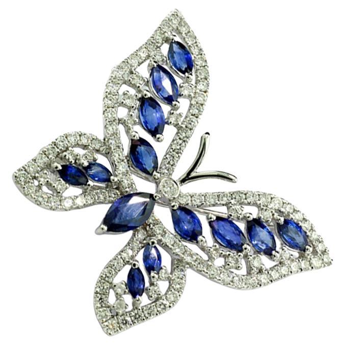 Sapphires & Diamonds Pendant / Brooch Butterfly 3.85 ct 18Kt White Gold  For Sale