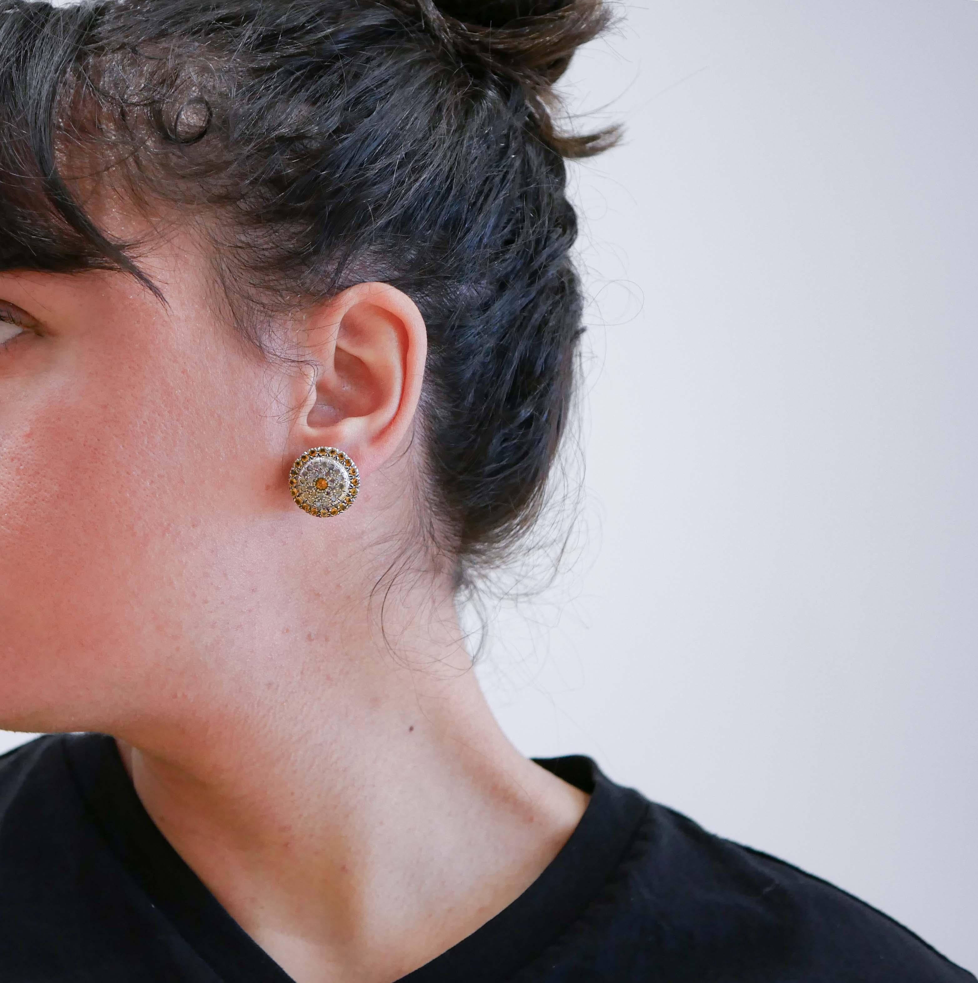 Taglio misto Zaffiri, diamanti, oro rosa e argento Orecchini Retrò. in vendita