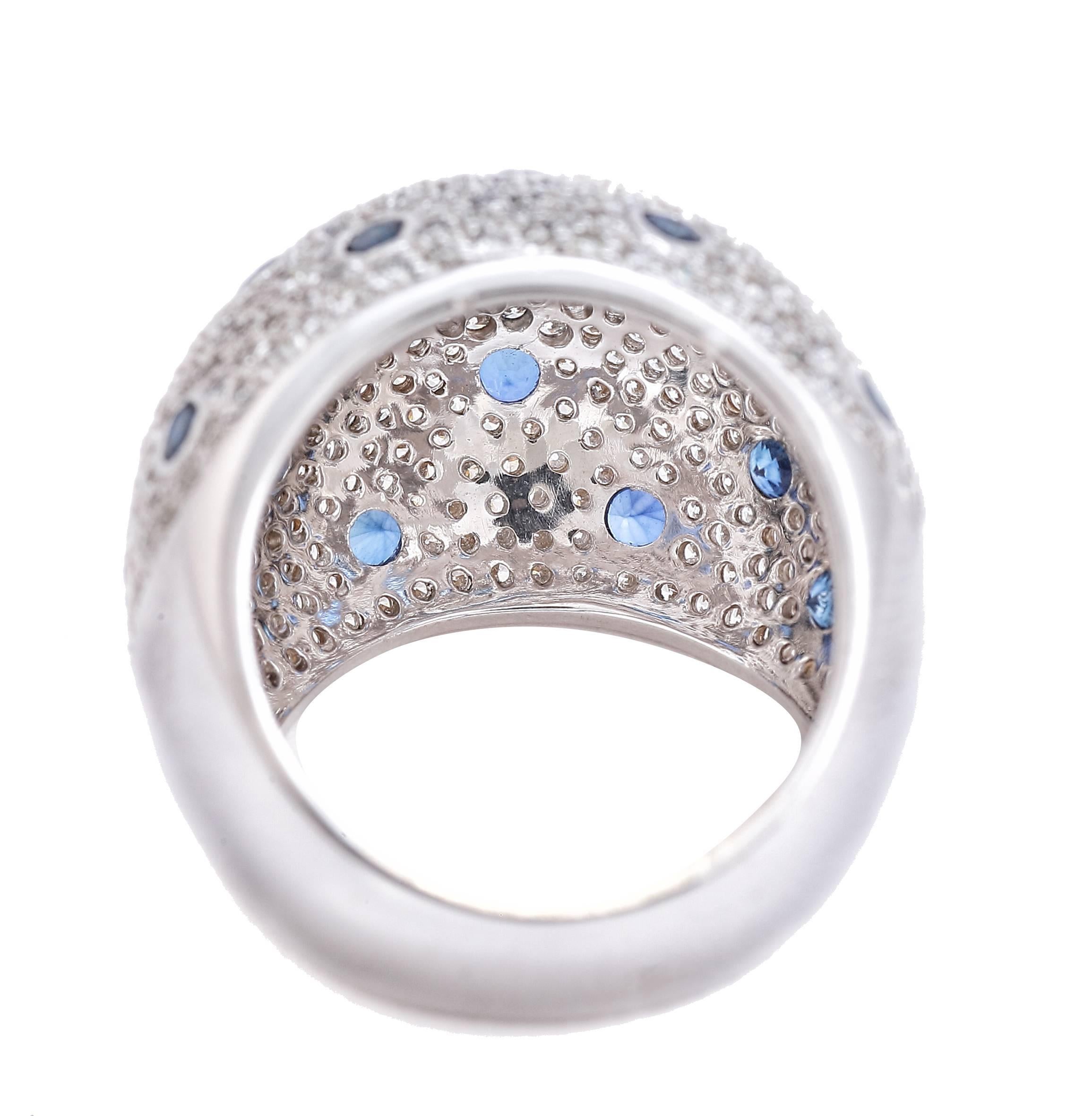 Retro 2, 45 carat Sapphires 2, 36 carat Diamonds 18 kt White Gold Ring For Sale