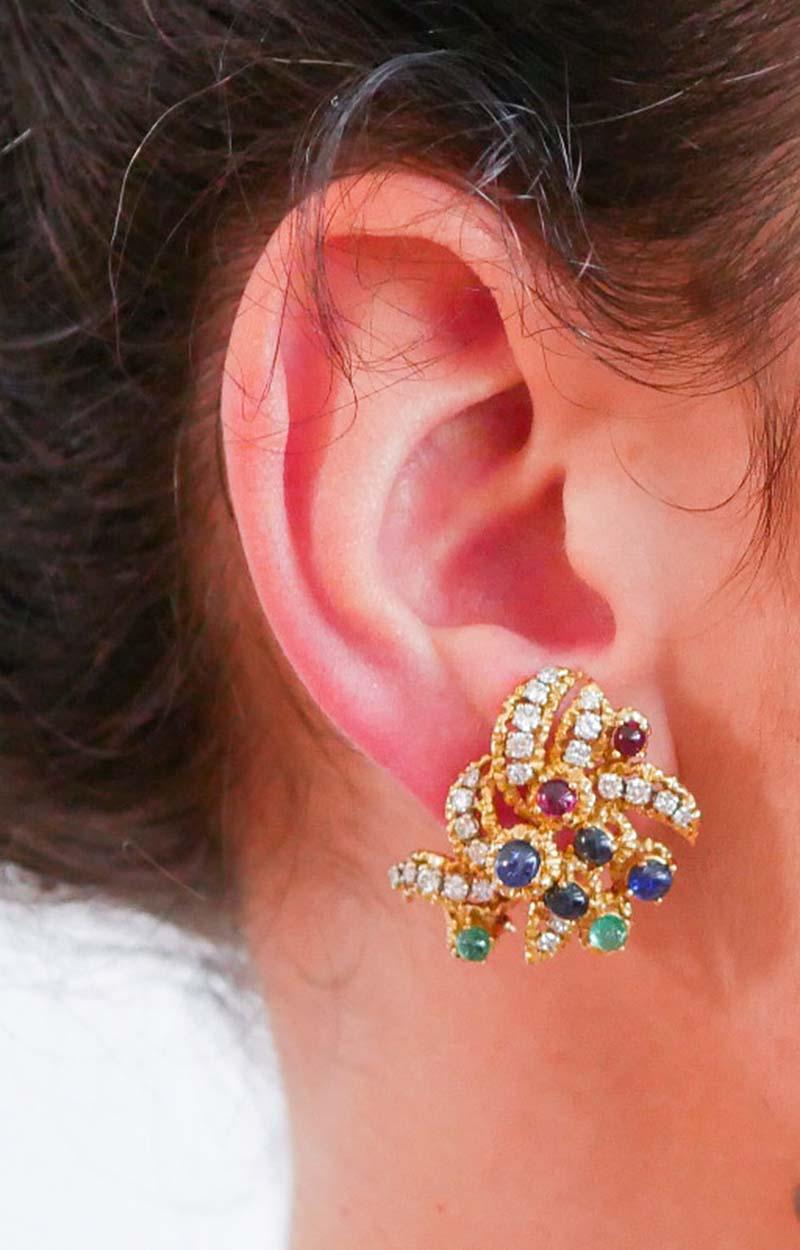 Sapphires, Emeralds, Rubies, Diamonds, 18 Karat Yellow Gold Earrings. In Good Condition For Sale In Marcianise, Marcianise (CE)
