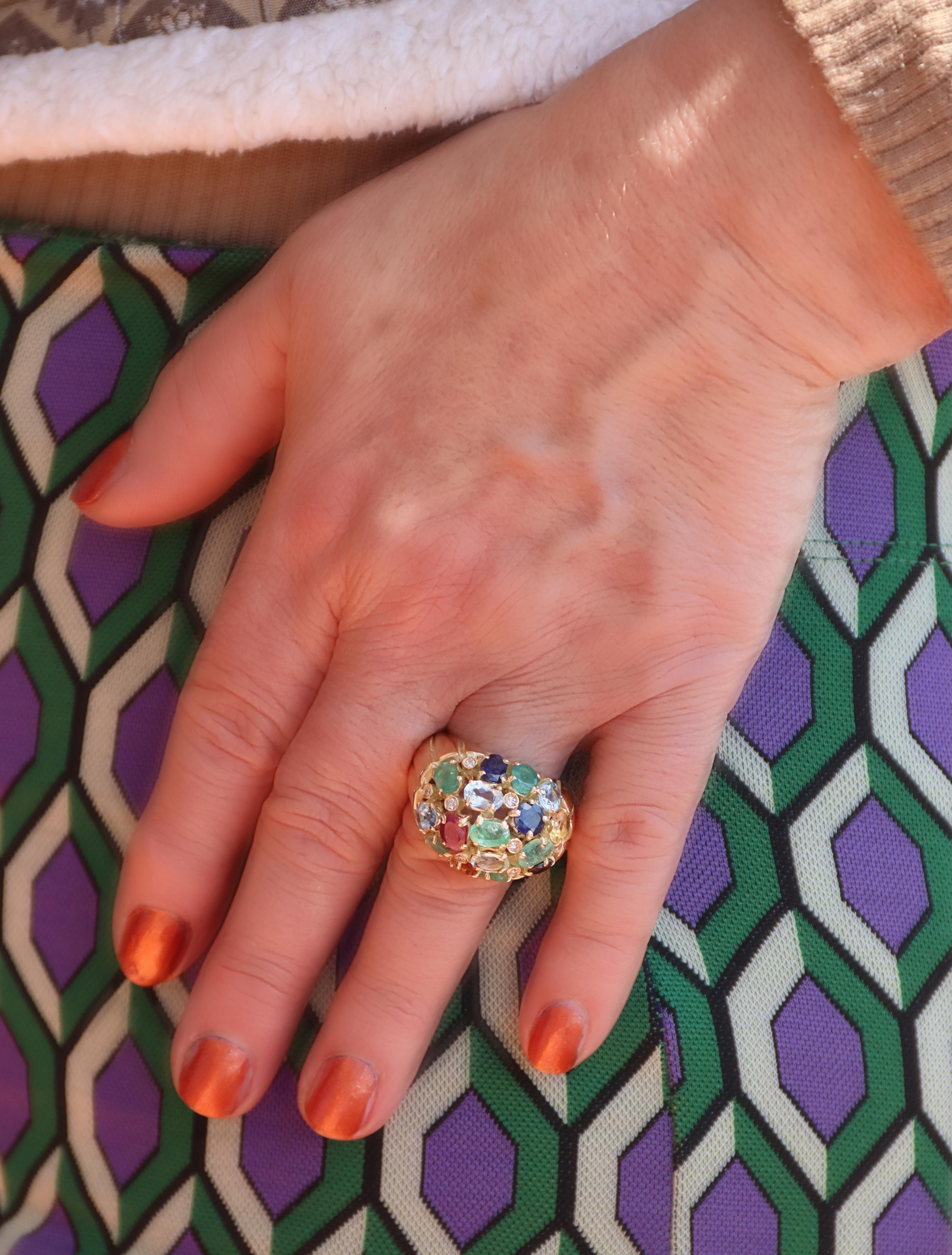 Sapphires Rubies Emeralds Aquamarine Diamonds 18 Karat Yellow Gold Cocktail Ring For Sale 4