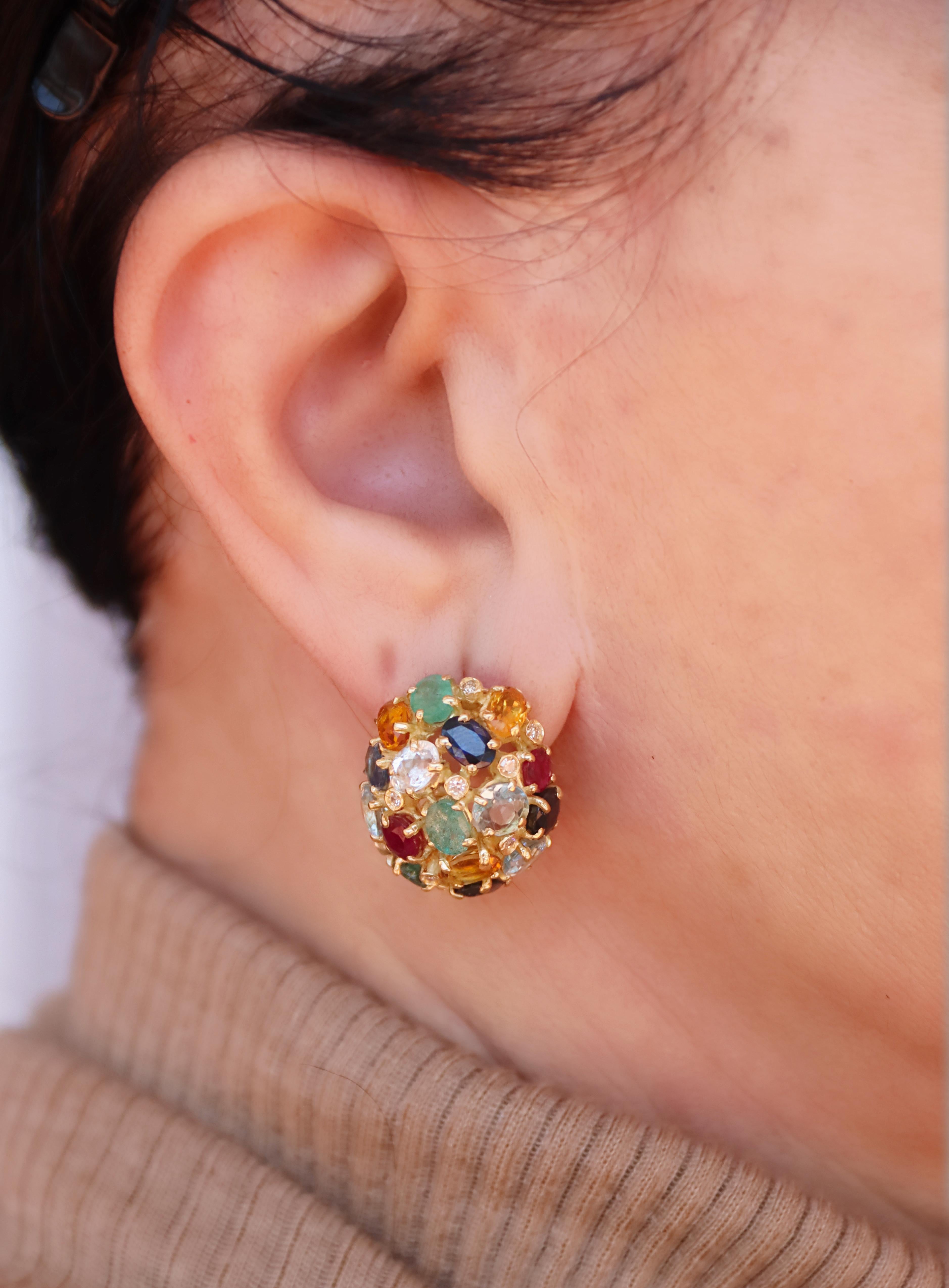 Sapphires Rubies Emeralds Aquamarine Diamonds 18 Karat Yellow Gold Stud Earrings For Sale 2