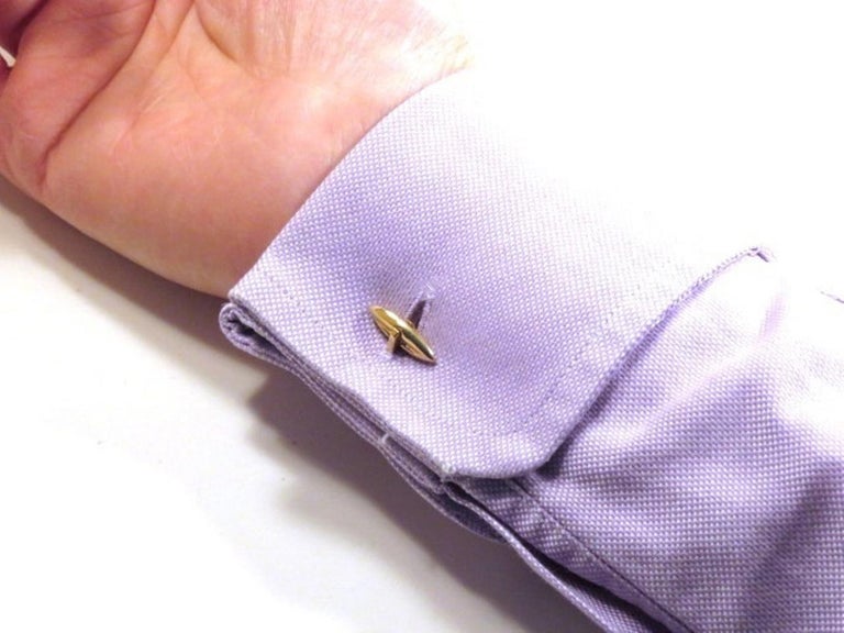 Sapphires Yellow Gold Cufflinks Handcrafted in Italy by Botta Gioielli In New Condition In Milano, IT
