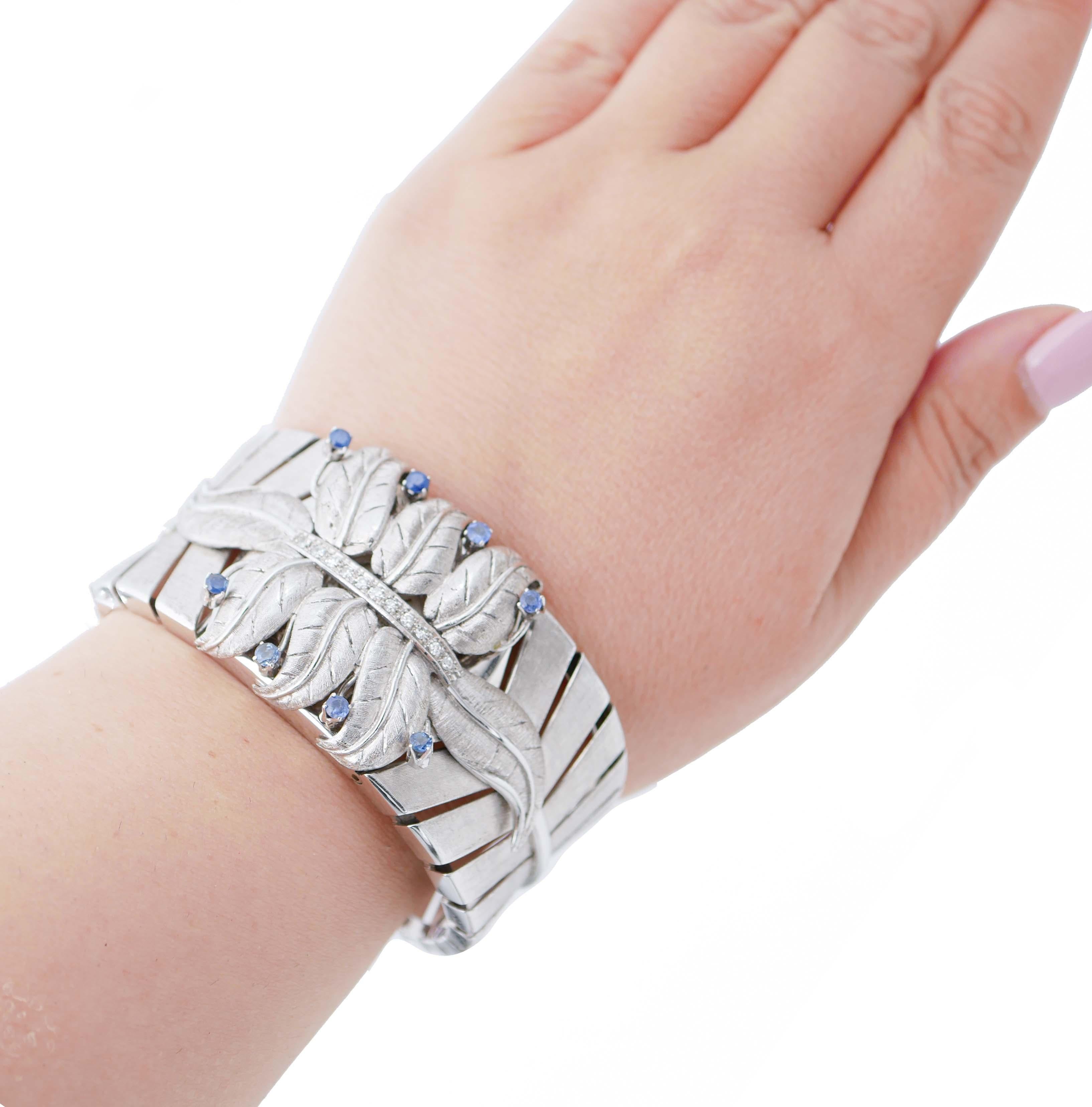 Women's Sapphires, Diamonds, 18 Karat White Gold Retrò Bracelet For Sale