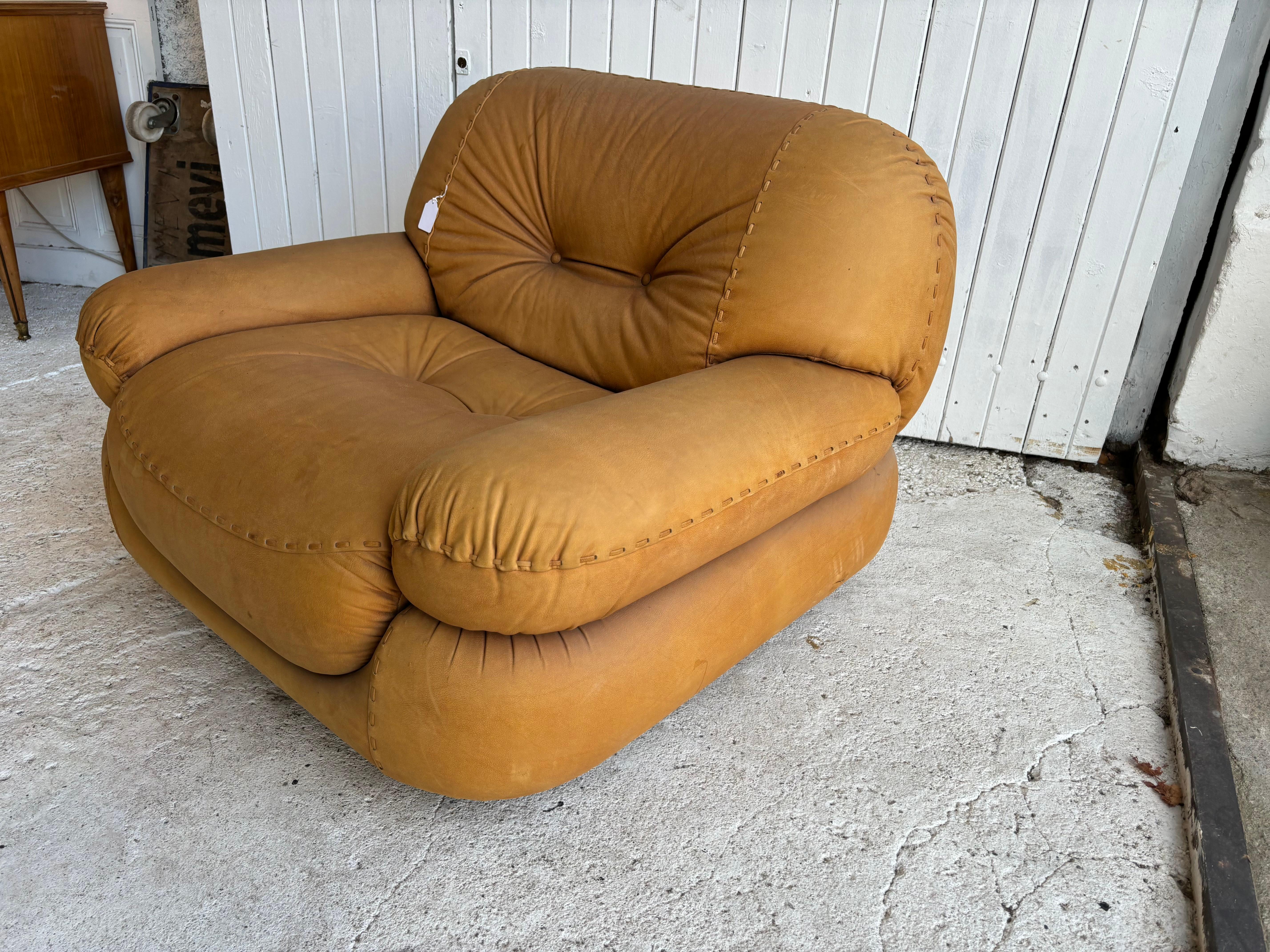 Italian Sapporo Leather Chair by Mobel , 1970’s Italy