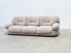 Sapporo sofa by Mobil Girgi