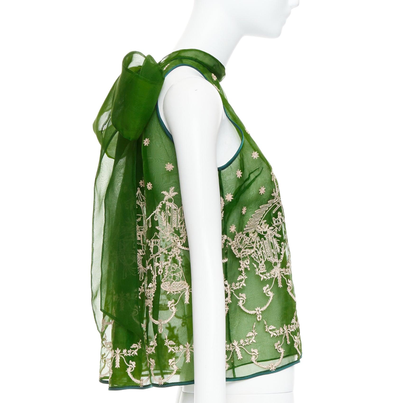 SAPTO DJOJOKARTIKO top sin mangas bordado oriental verde beige en Nuevo estado para la venta en Hong Kong, NT