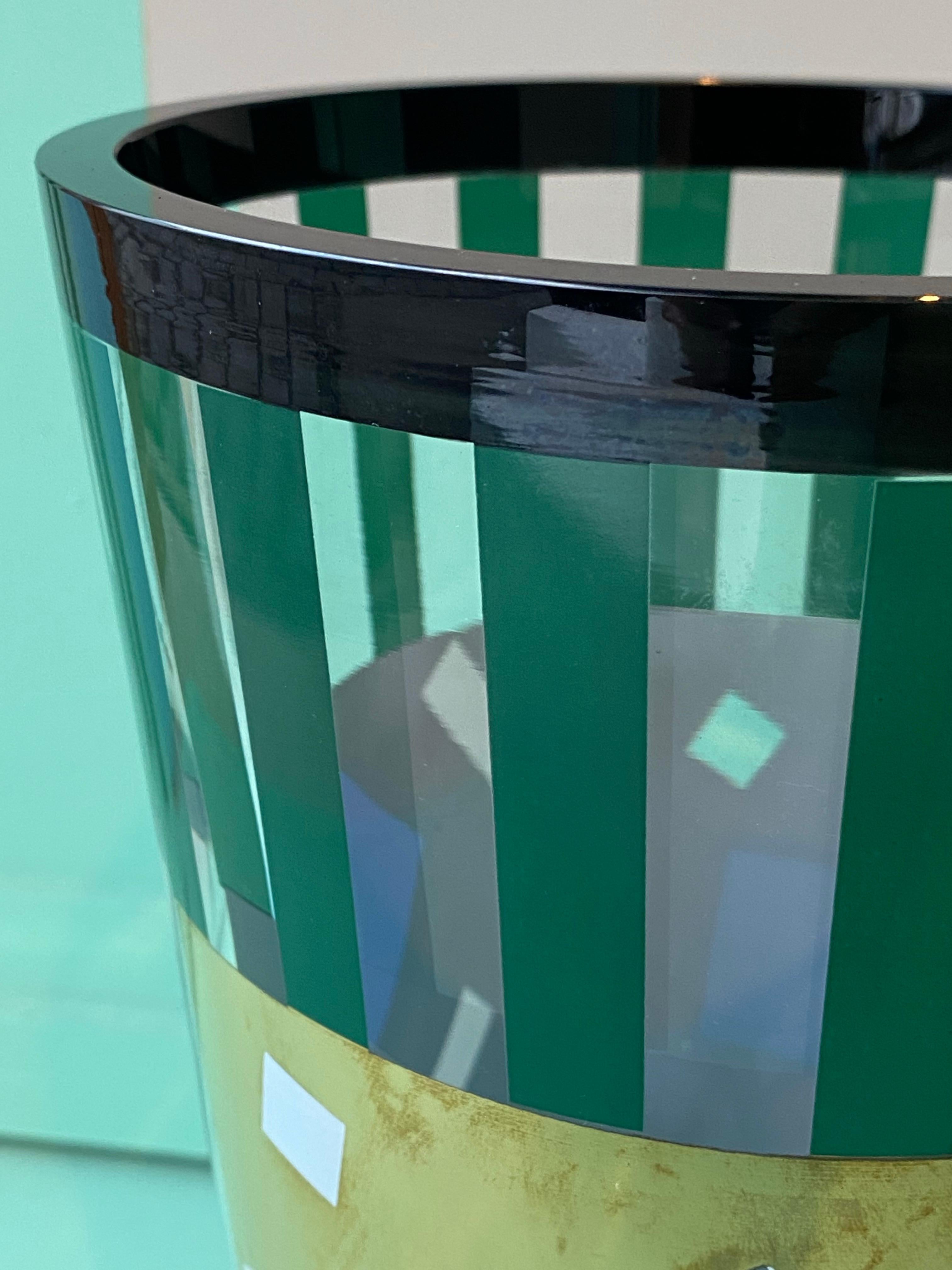 Vase Saqqarah de Nanae Umeda, imprimé par Egizia pour Sottsass Associati 1995 en vente 6