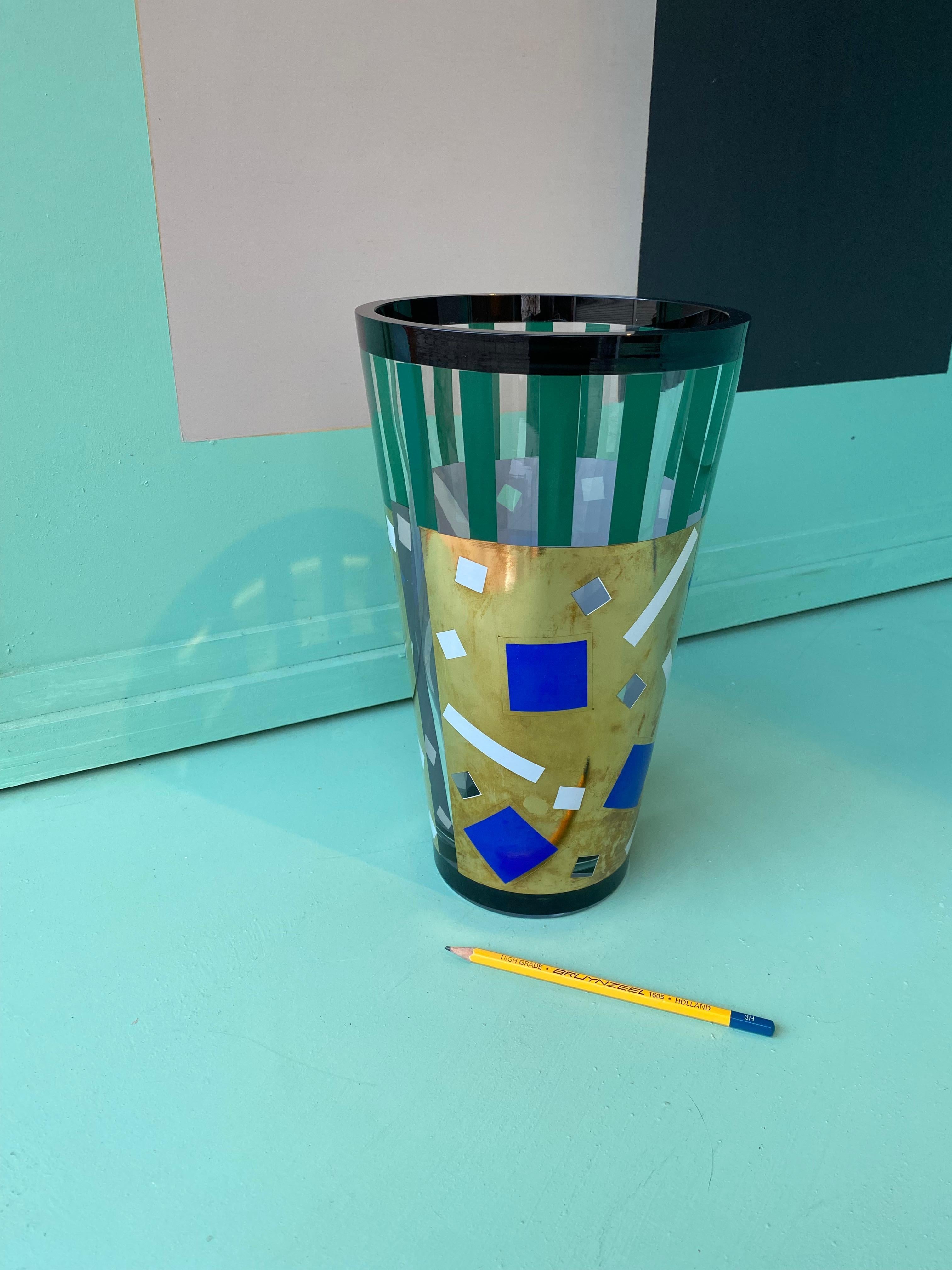 Postmoderne Vase Saqqarah de Nanae Umeda, imprimé par Egizia pour Sottsass Associati 1995 en vente