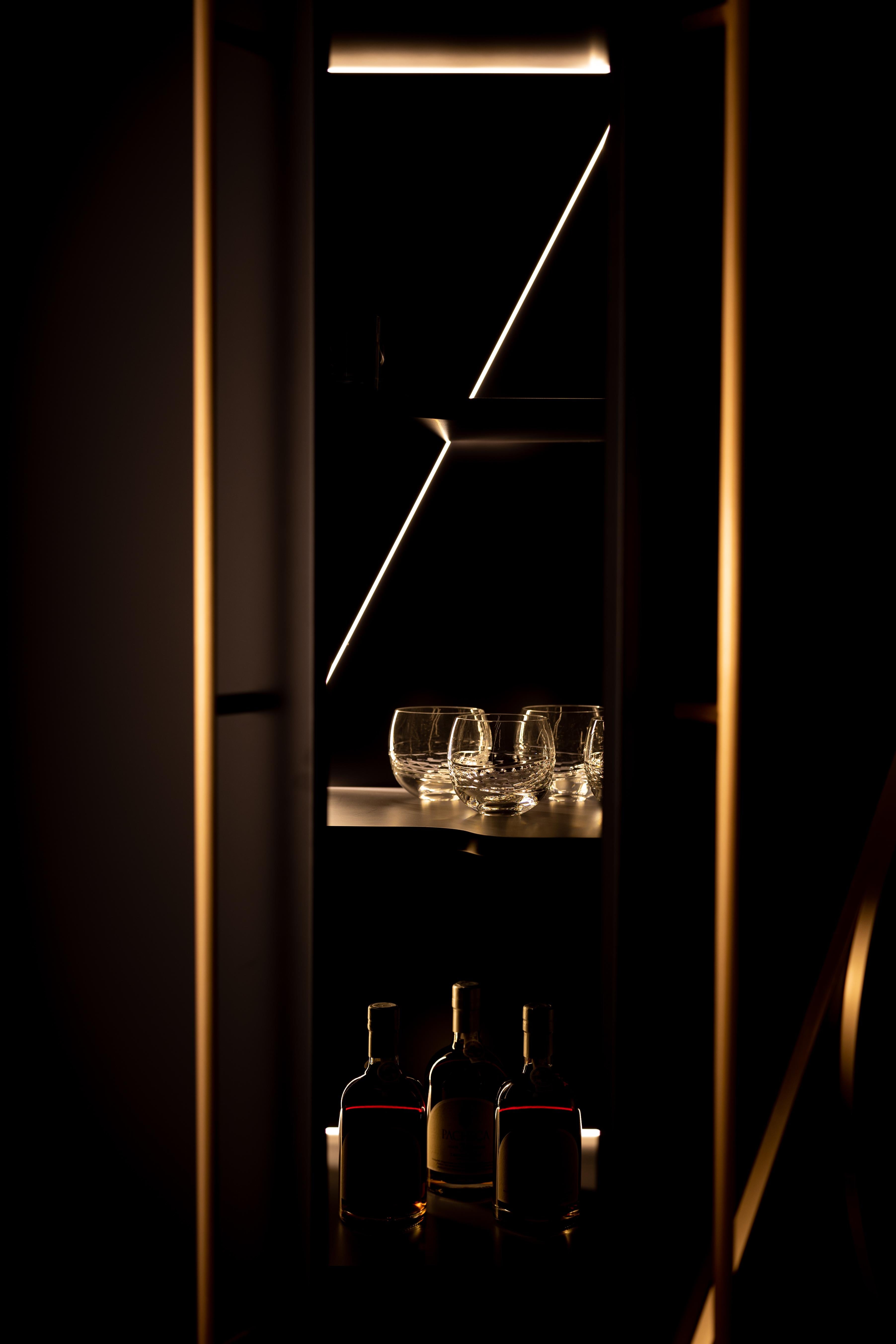 Modern Saqris Bar Cabinet, Black and Brass, Handmade in Portugal by Greenapple In New Condition For Sale In Lisboa, PT