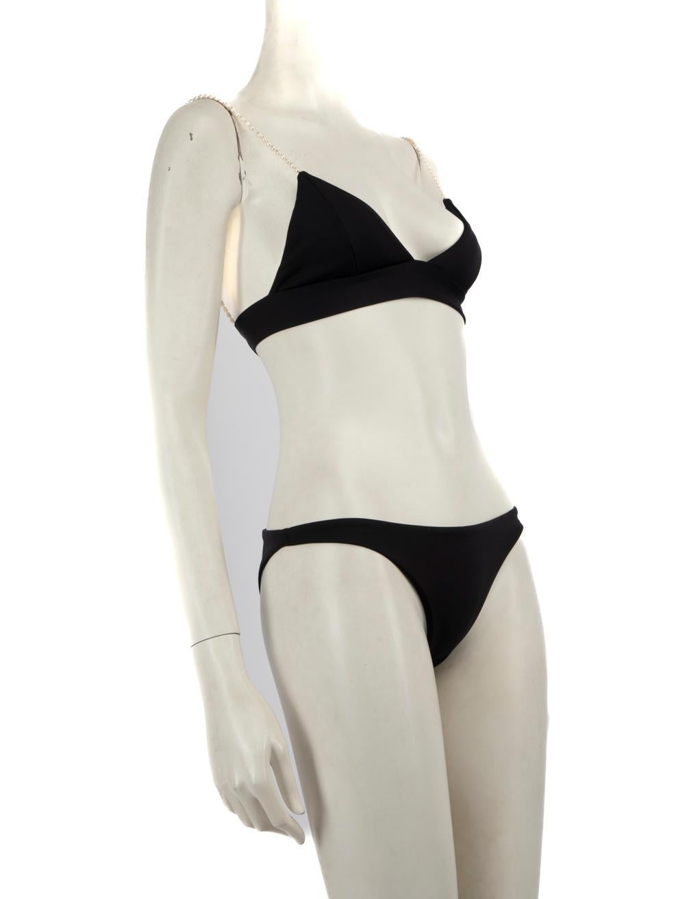 CONDITION is Never worn, with tags. No visible wear to swimwear is evident on this new Sara Cristina designer resale item.
 
 Details
 Black
 Synthetic
 Bikini set
 Stretchy
 Pearl detail straps
 V neck
 
 
 Made in USA
 
 Composition
 80% Polyamide