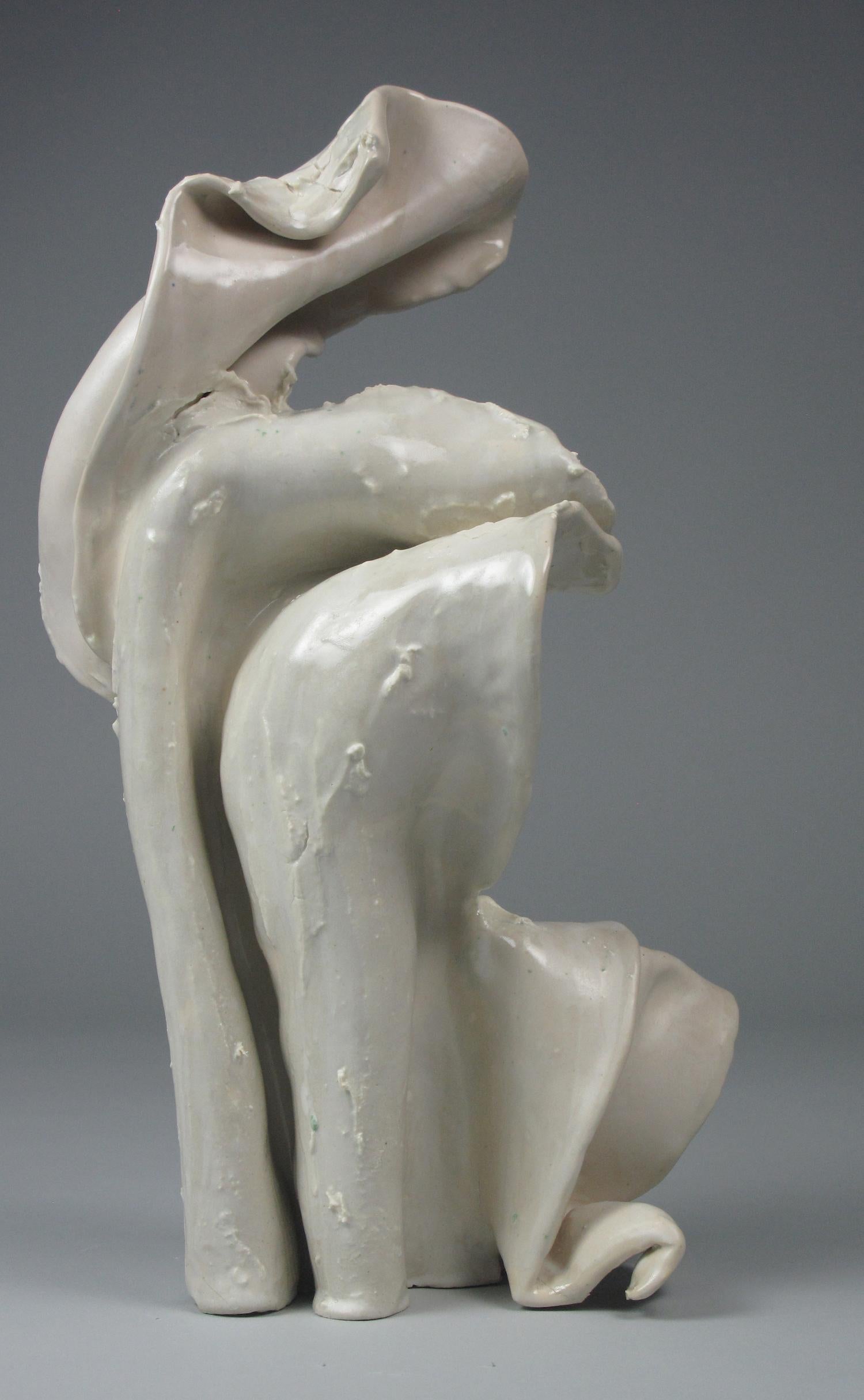 Bend, gestuel, céramique, sculpture, blanc, crème, grès en vente 2