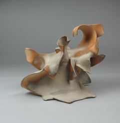 "Eddy", Contemporary, Gestisch, Keramik, Creme, Sepia, Grau, Skulptur, 2024