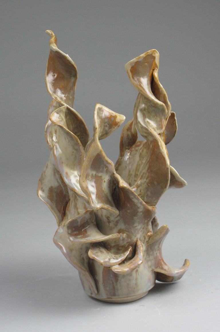 Sara Fine-Wilson - "Tangle Vase", gestural, ceramic, sculpture, white,  cream, blue, stoneware For Sale at 1stDibs