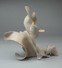 "Tinge", Contemporary, Gestisch, Keramik, Creme, Weiß, Grau, Skulptur, 2024