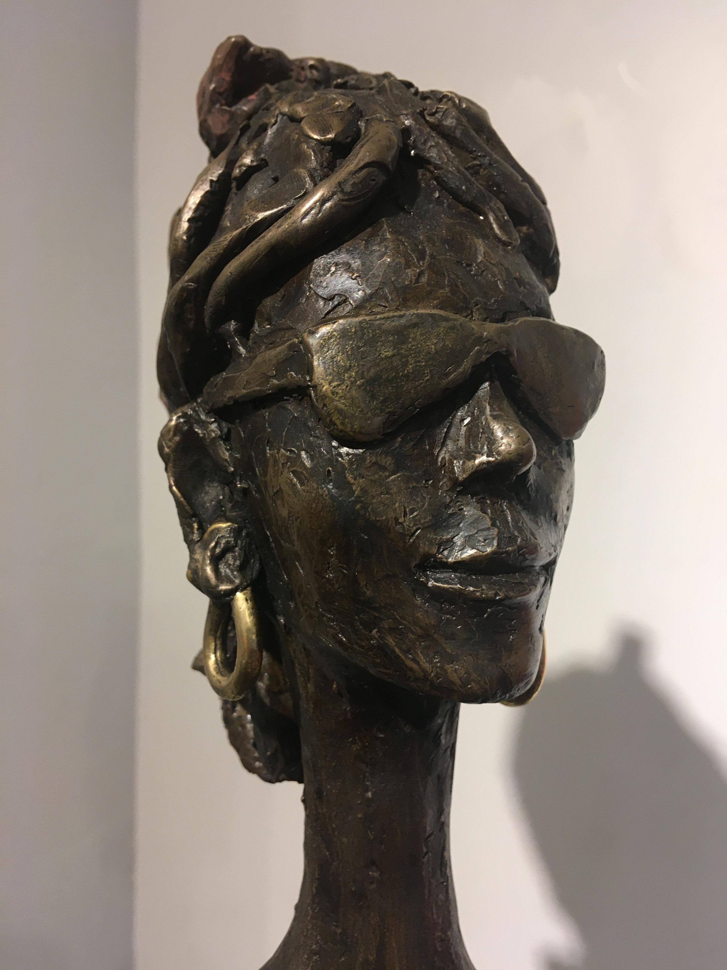 Daiquiri (bronze resin) - contemporary tall figure female fashion sculpture  For Sale 2