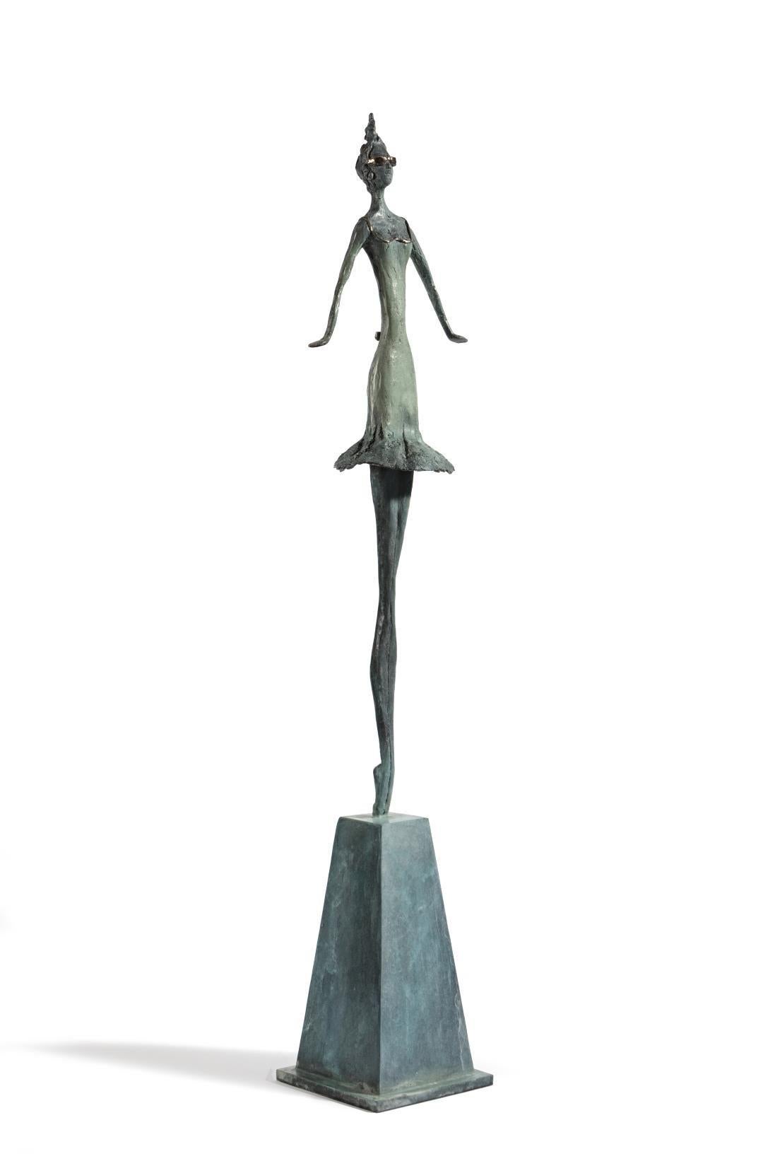 Sara Ingleby-Mackenzie Figurative Sculpture - Gin Fizz - slim figurative bronze statue