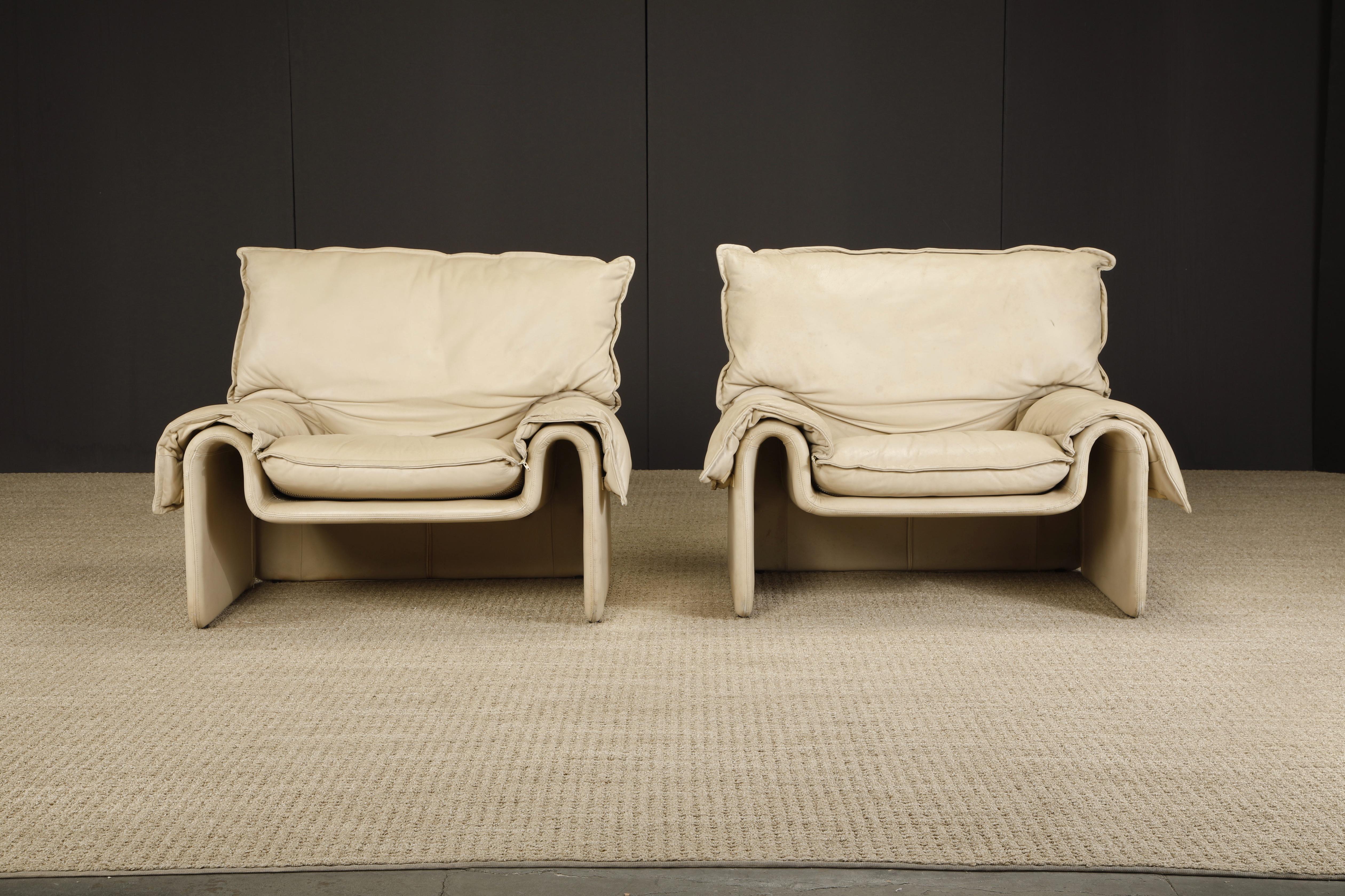 Late 20th Century 'Sara' Leather Lounge Chairs by Guido Faleschini for Mariani, c 1971, Signed For Sale