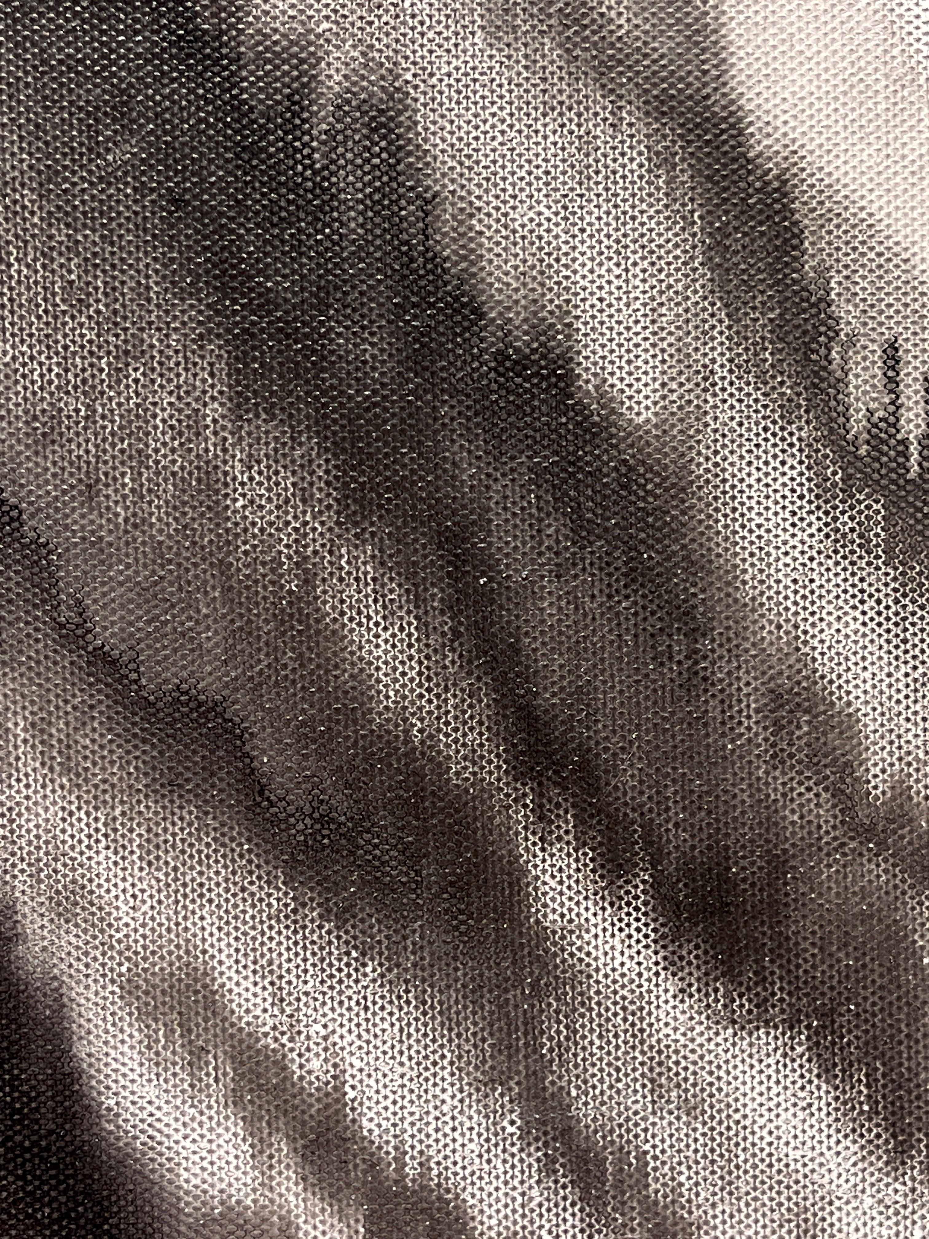 „Fog Rising“ von Sara Melzer, Abstraktes Schwarz-Weiß-Abstraktes im Angebot 3