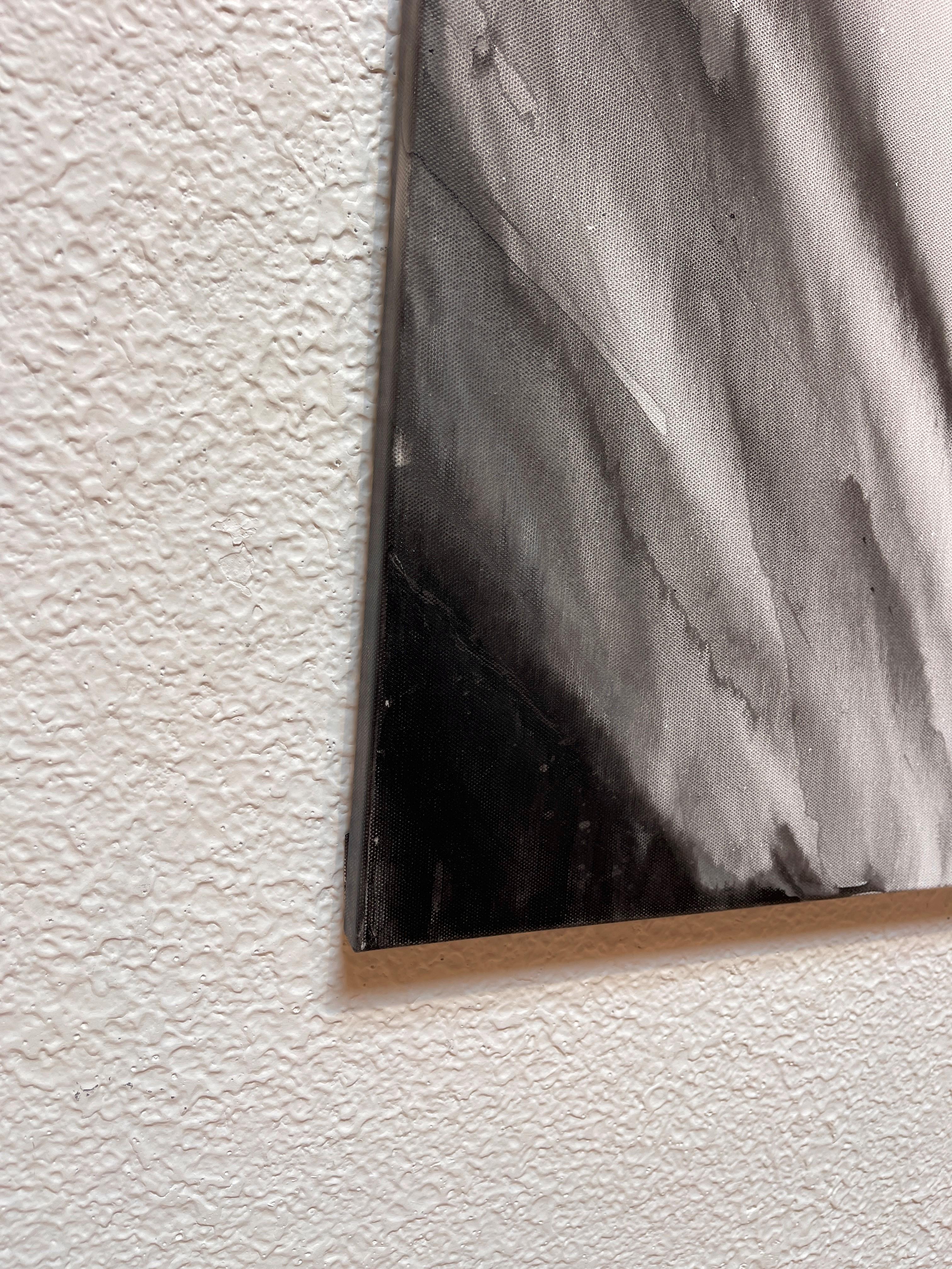 „Steep Descent“ von Sara Melzer, Abstraktes Schwarz-Weiß-Abstraktes im Angebot 2