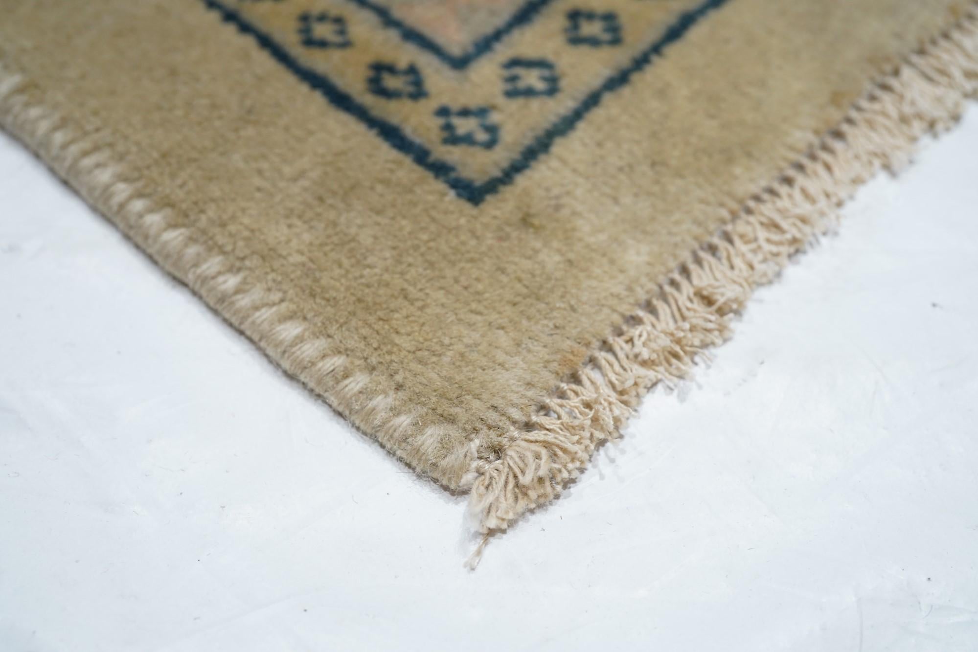 Persian Vintage Saraband Rug 9'11'' x 12'2'' For Sale