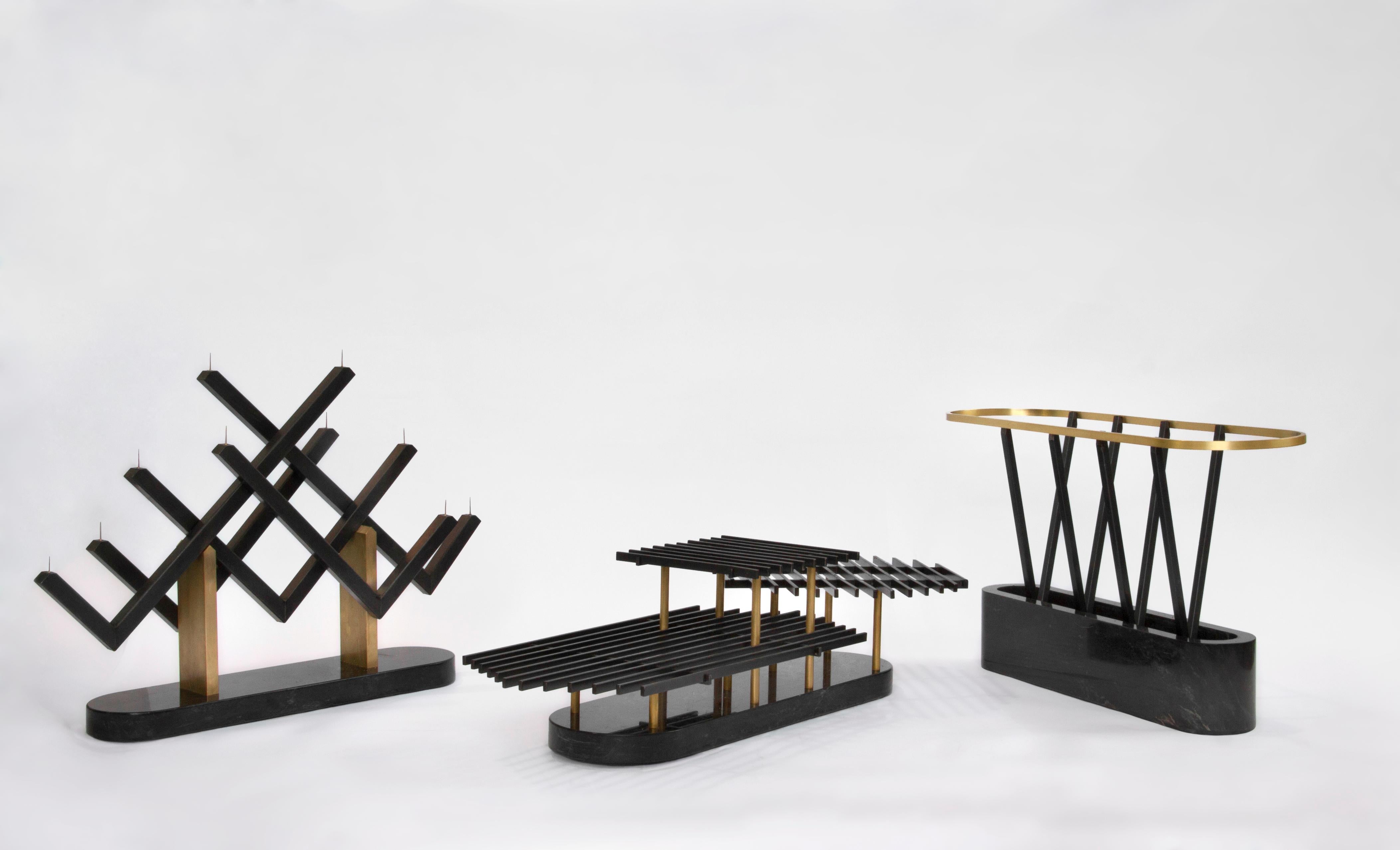 Mesa podio Saracinesca by Oeuffice Inglés en venta